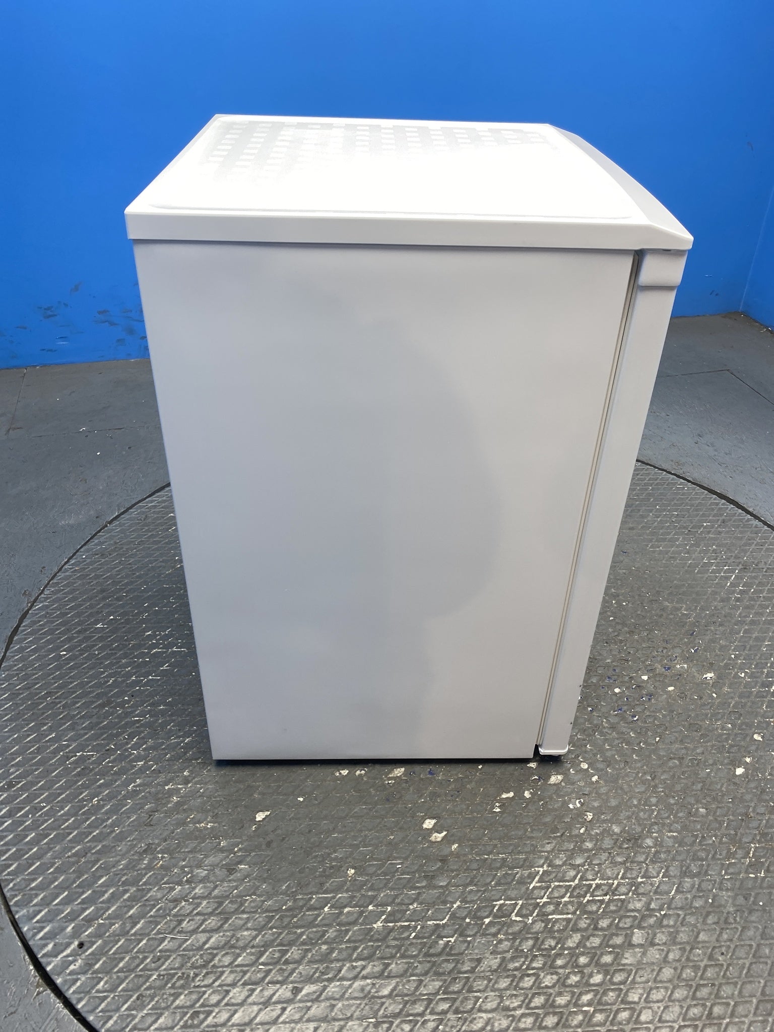 COMFEE' RCD133WH2(E) 131L Under-Counter Larder Fridge