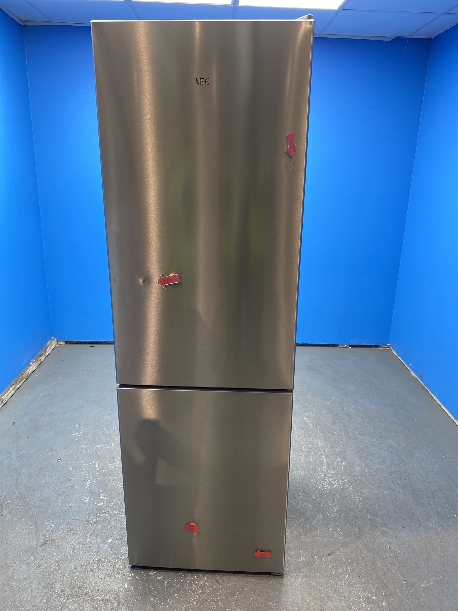 AEG RCB632E2MX 6000 Series TwinTech fridge freezer