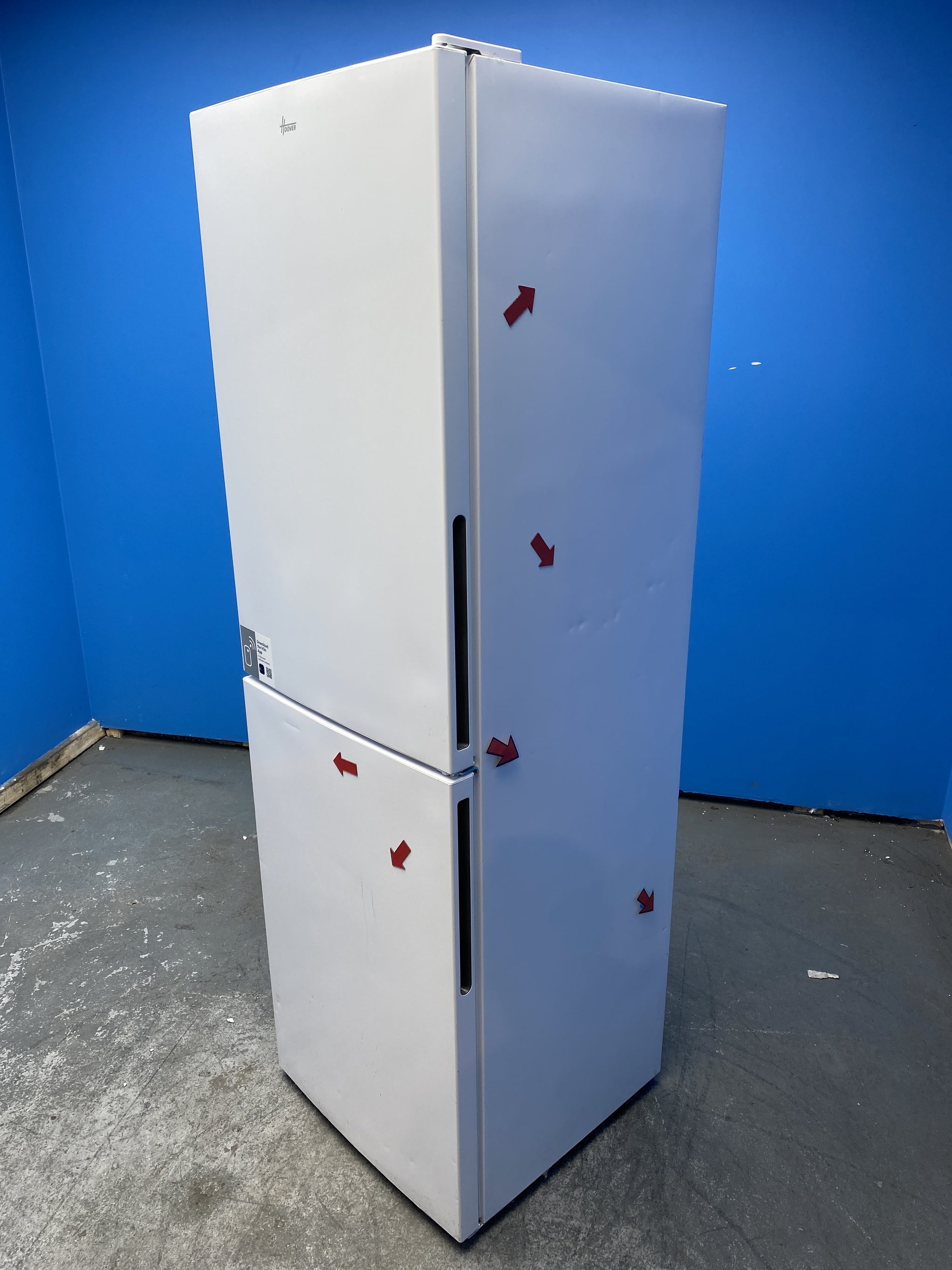 #GRC-156-335 - Hoover HVT3CLECKIHW 235 Litre Combi Fridge Freezer