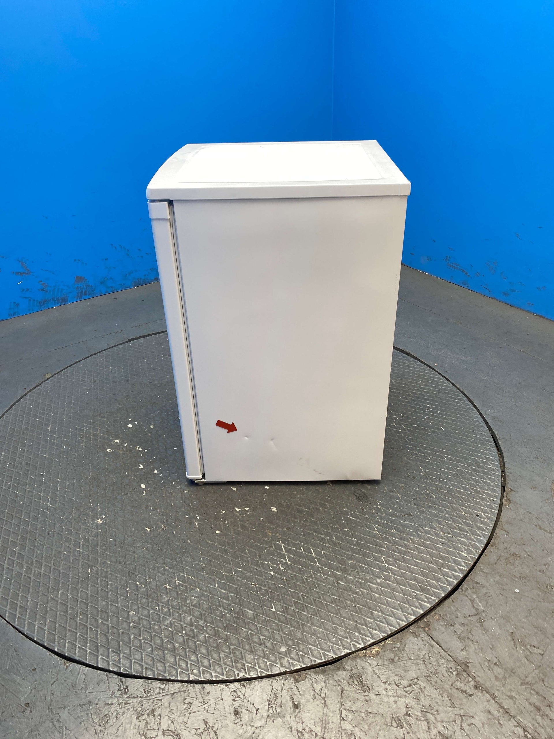 Statesman L255W 113 Litre 55cm Under Counter Fridge