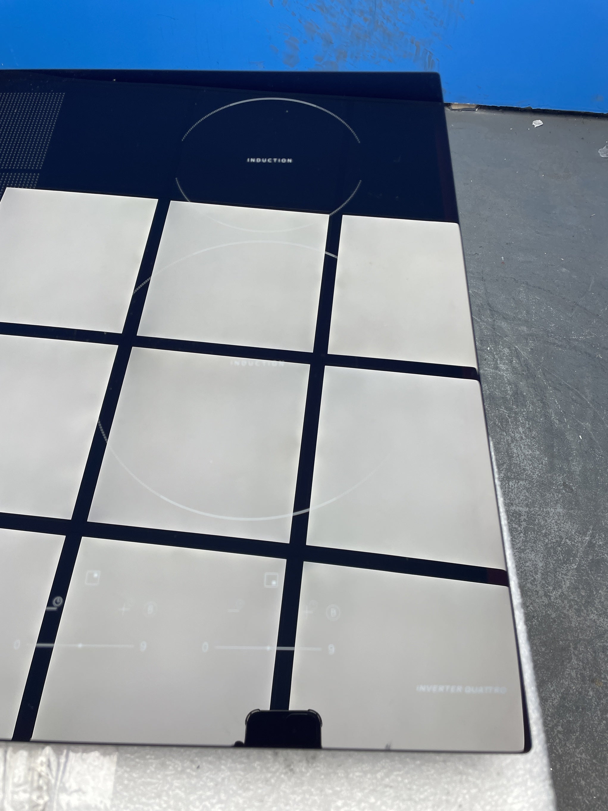 #GRC-154-584 - Midea MIH742F558K1 60cm 4 Zone Induction Hob with Flex Zone