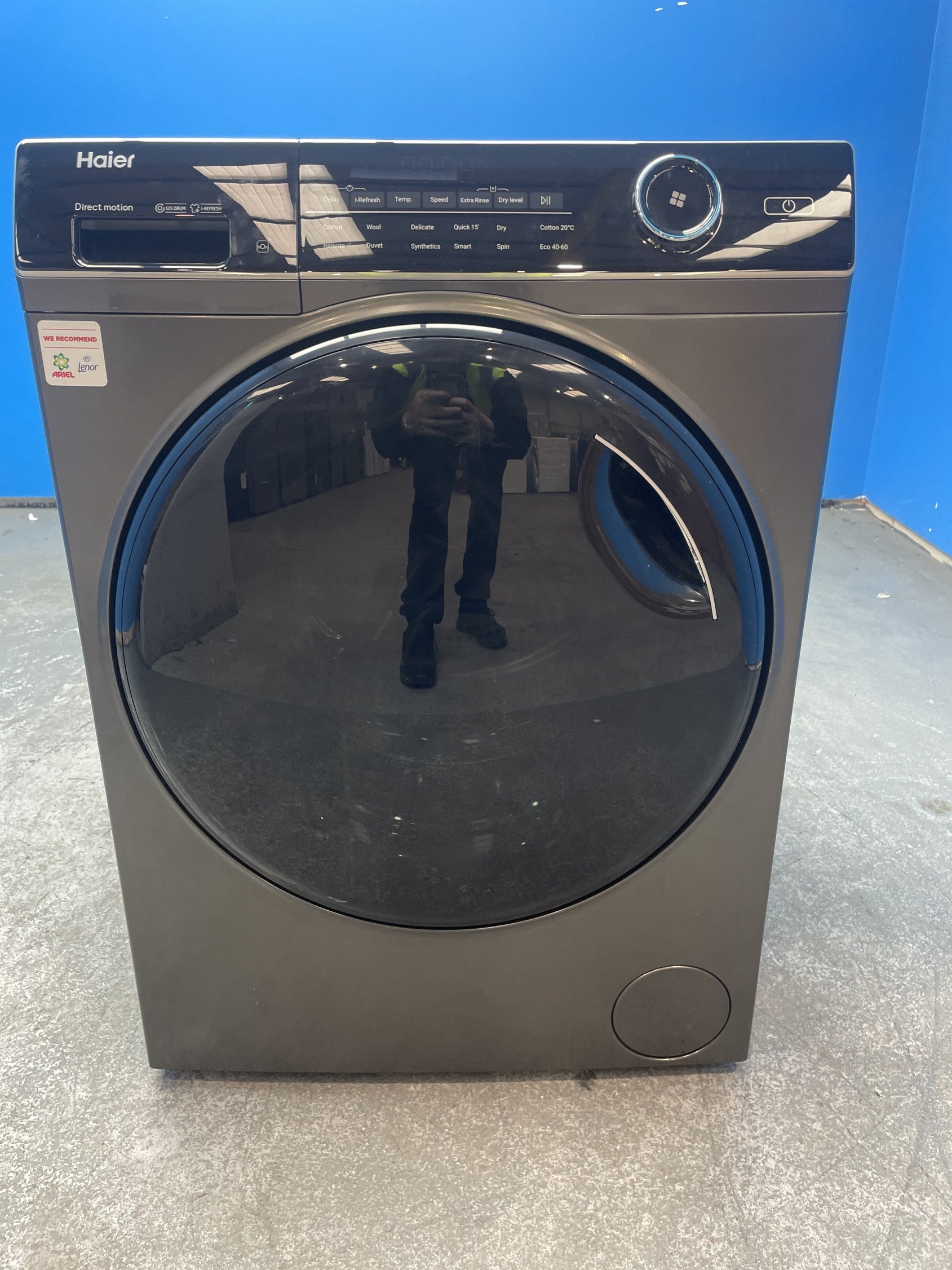 HWD90 B14959S8NU1 I Pro Series 5 9 6kg Washer Dryer
