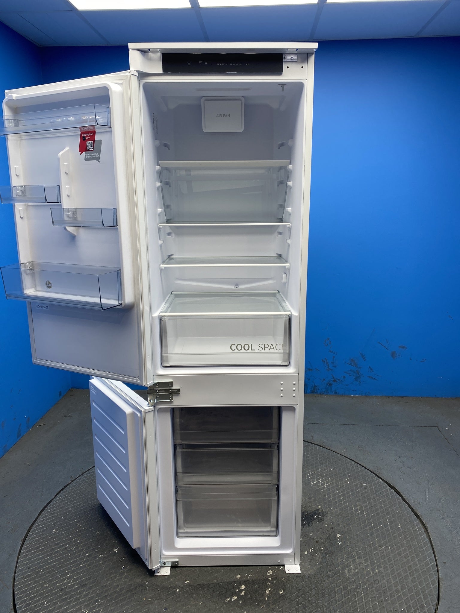 Hoover HOBL3518EK Integrated 263 Litre Combi Fridge Freezer