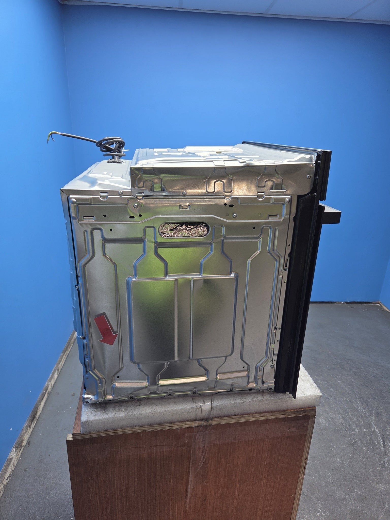 Hisense Hi6 BlackLine HO66FAPizzaChef Pyrolytic Smart Oven