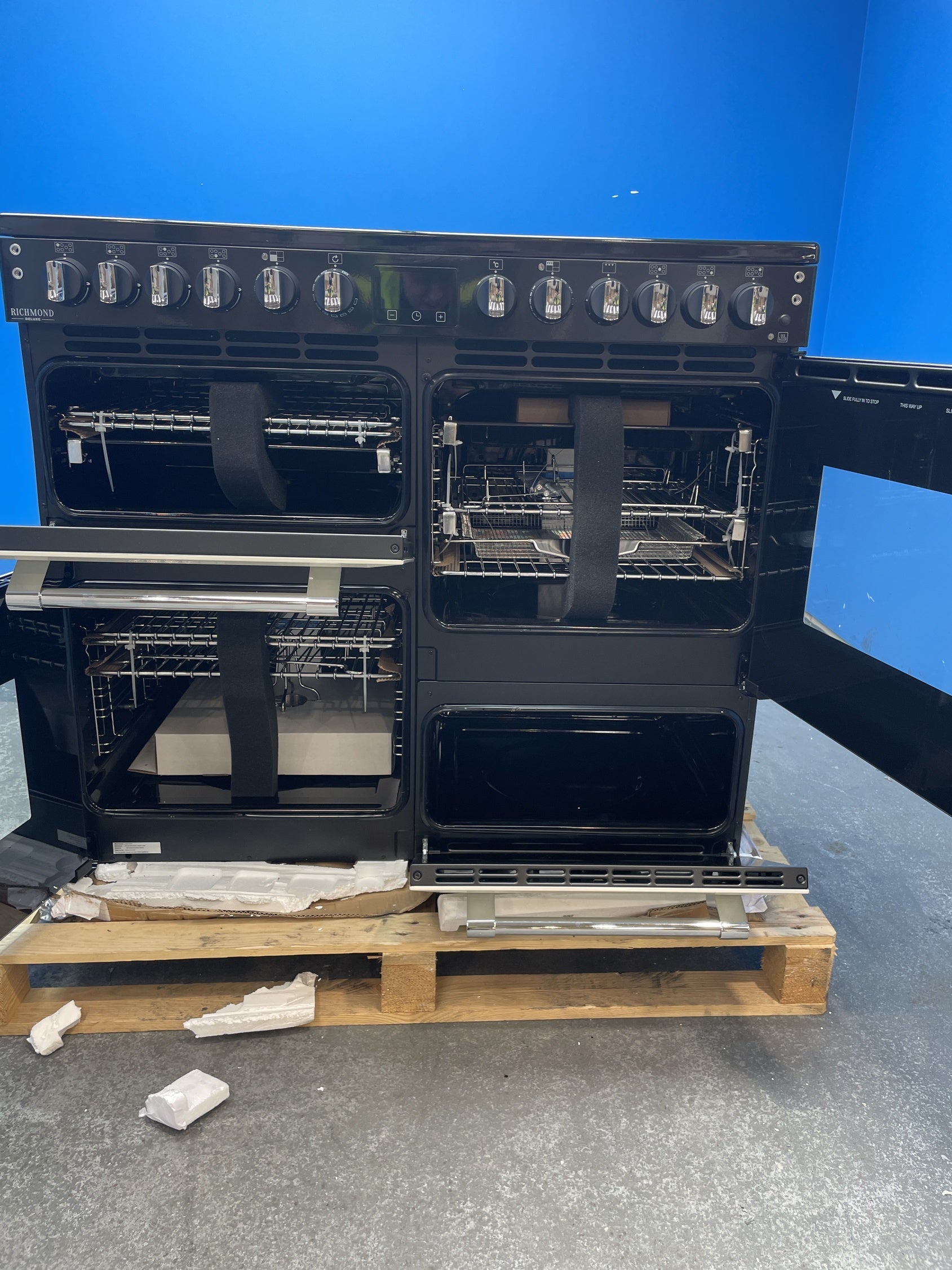 #GRC-159-415 - Stoves Richmond Deluxe 100cm Quad Oven Dual Fuel Range Cooker