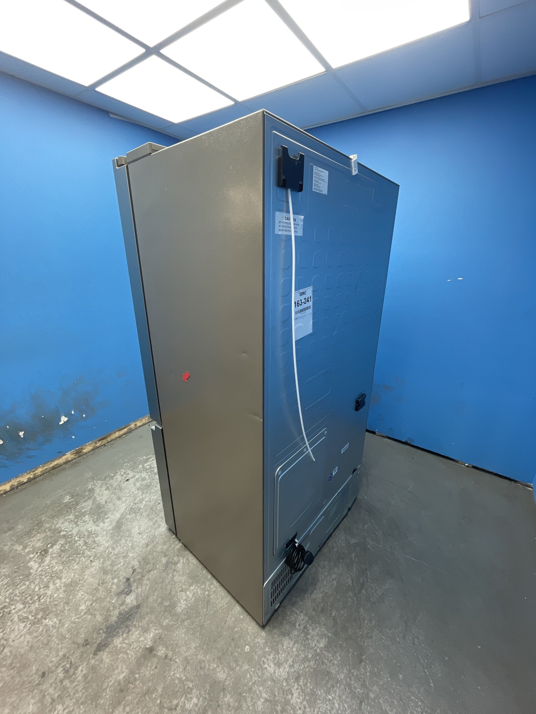 #GRC-163-241 - Hisense RF815N4SESE French Door 364 Litre Fridge Freezer
