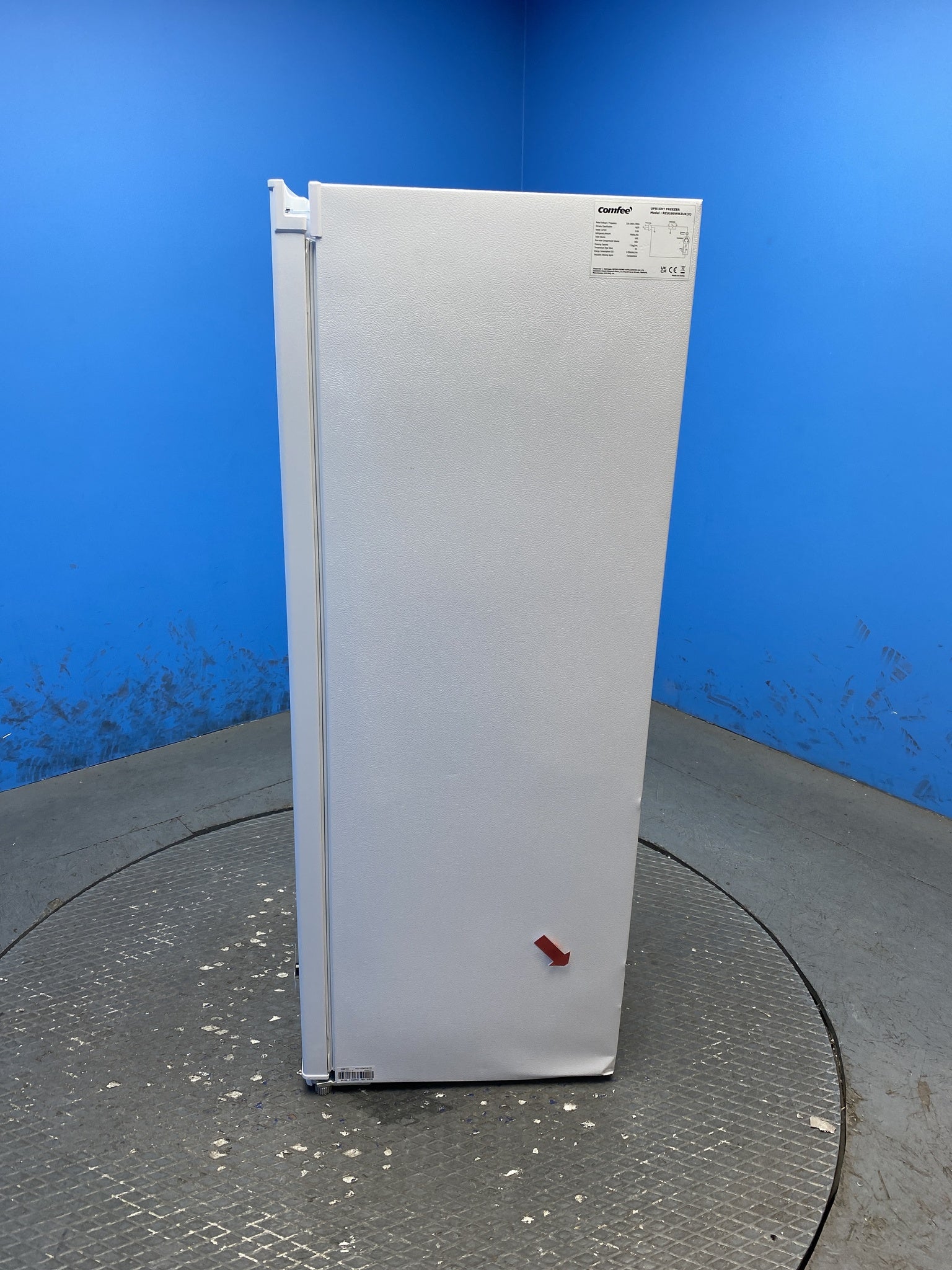 COMFEE' RCU160WH2UK(E) 160L Tall Upright Freezer