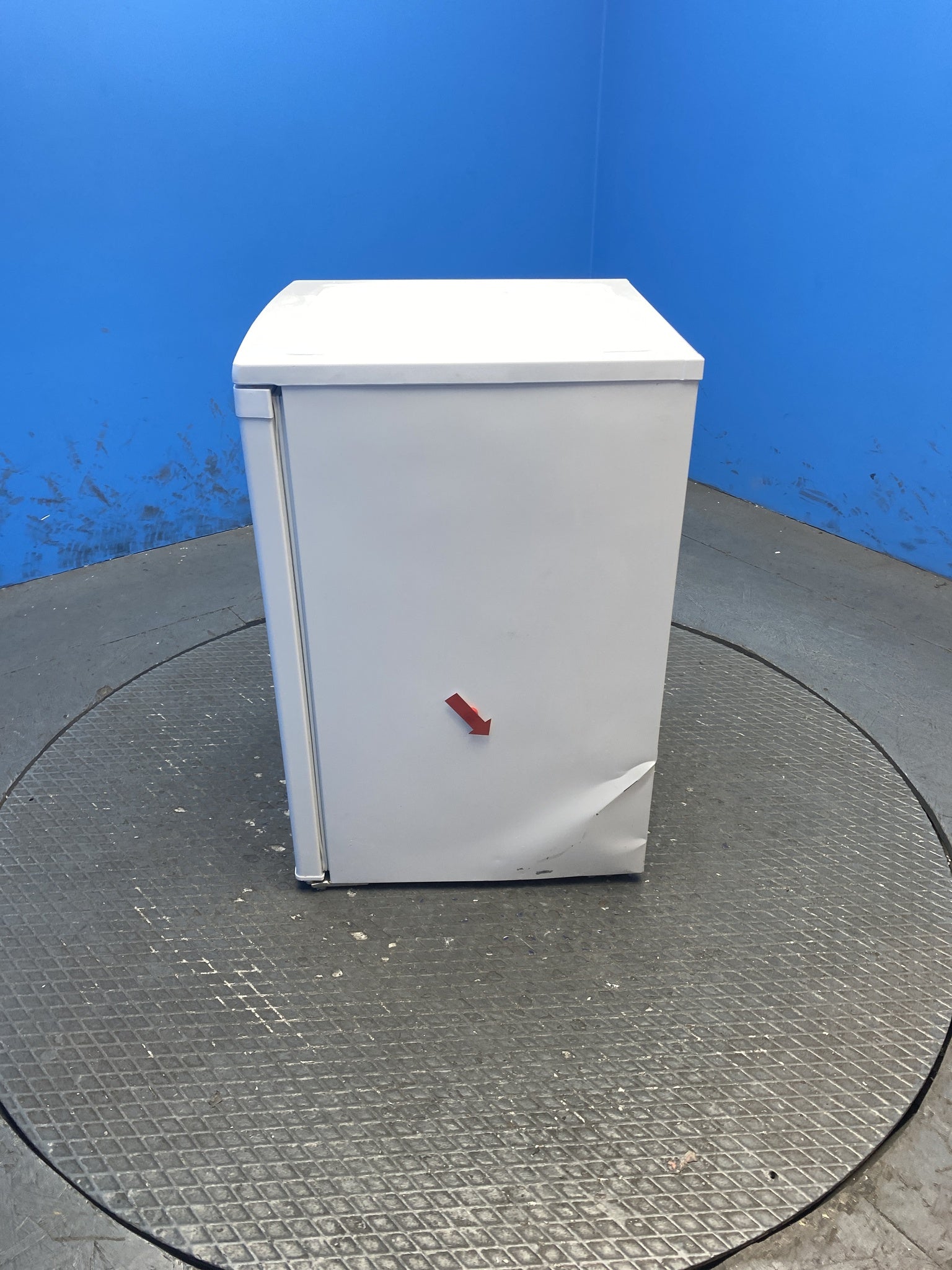 Statesman L255W 113 Litre 55cm Under Counter Fridge