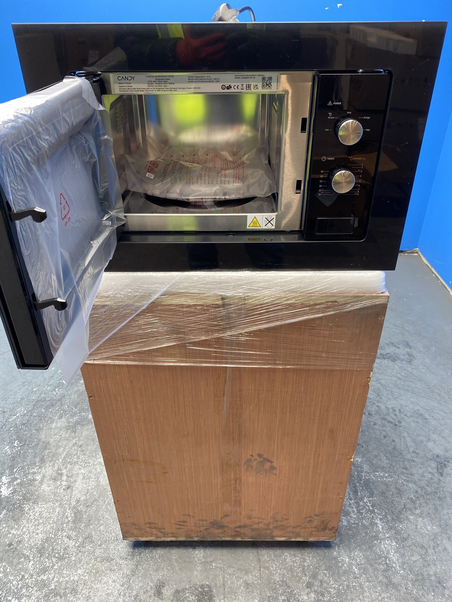 Candy MIS1730BUK 1000W Built-in 17L Microwave