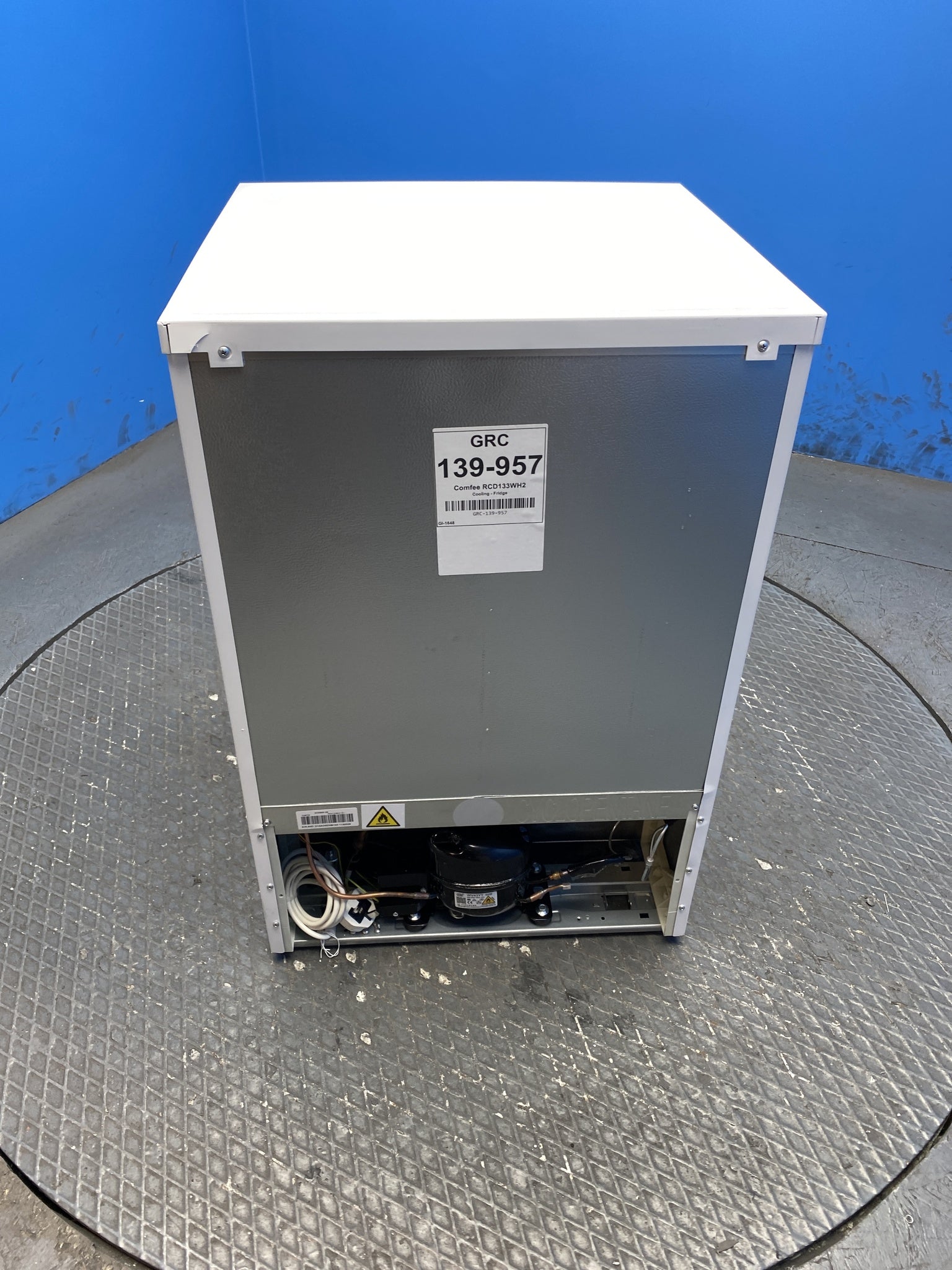 COMFEE' RCD133WH2(E) 131L Under-Counter Larder Fridge