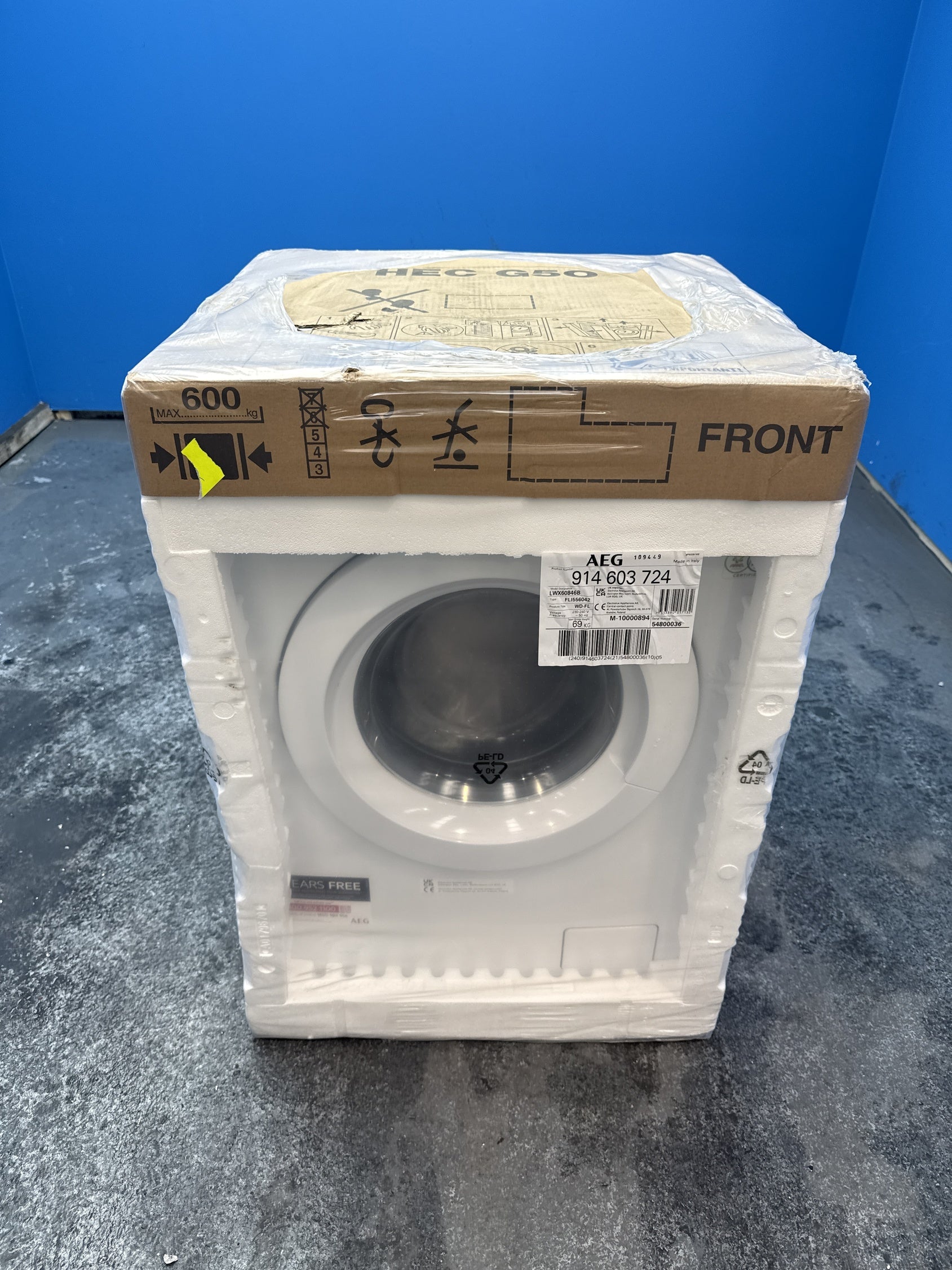 #GRC-154-054 - AEG 6000 Series LWX60846B 8/4kg 1600rpm Washer Dryer