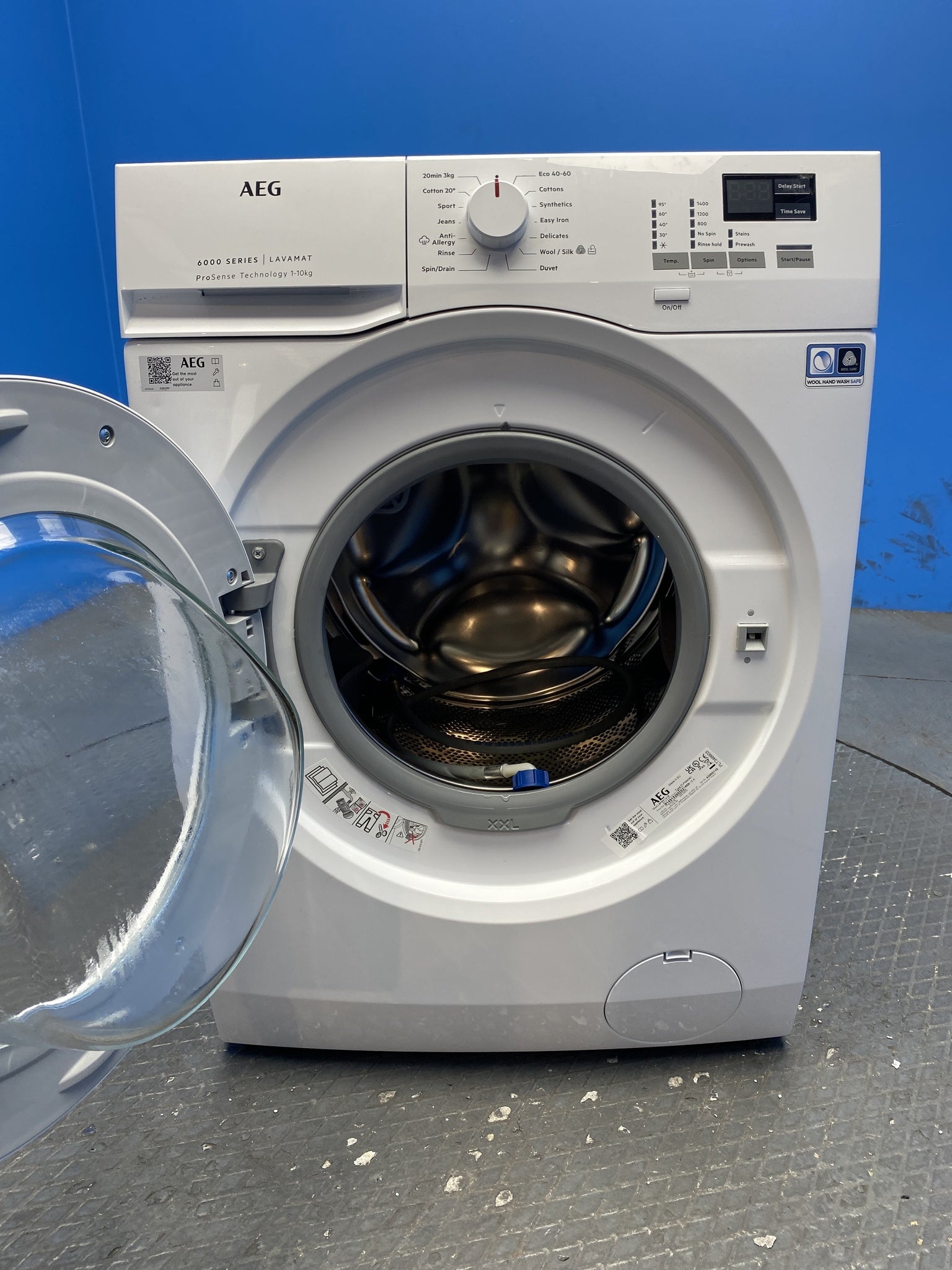 AEG 6000 ProSense L6FBK141B 10kg Washing Machine