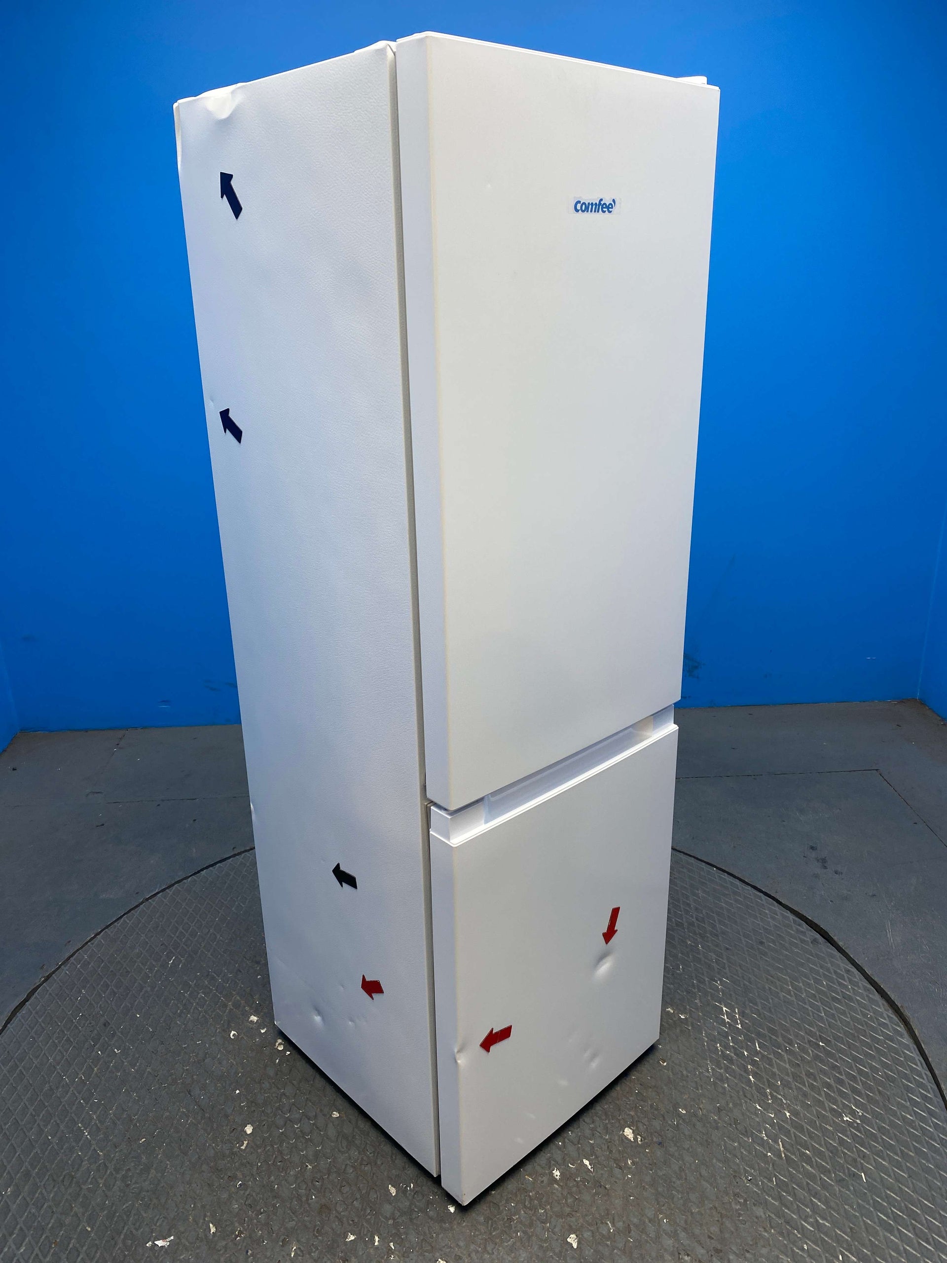 Comfee RCB169WH2 174 Litre Combi Low Frost Fridge Freezer