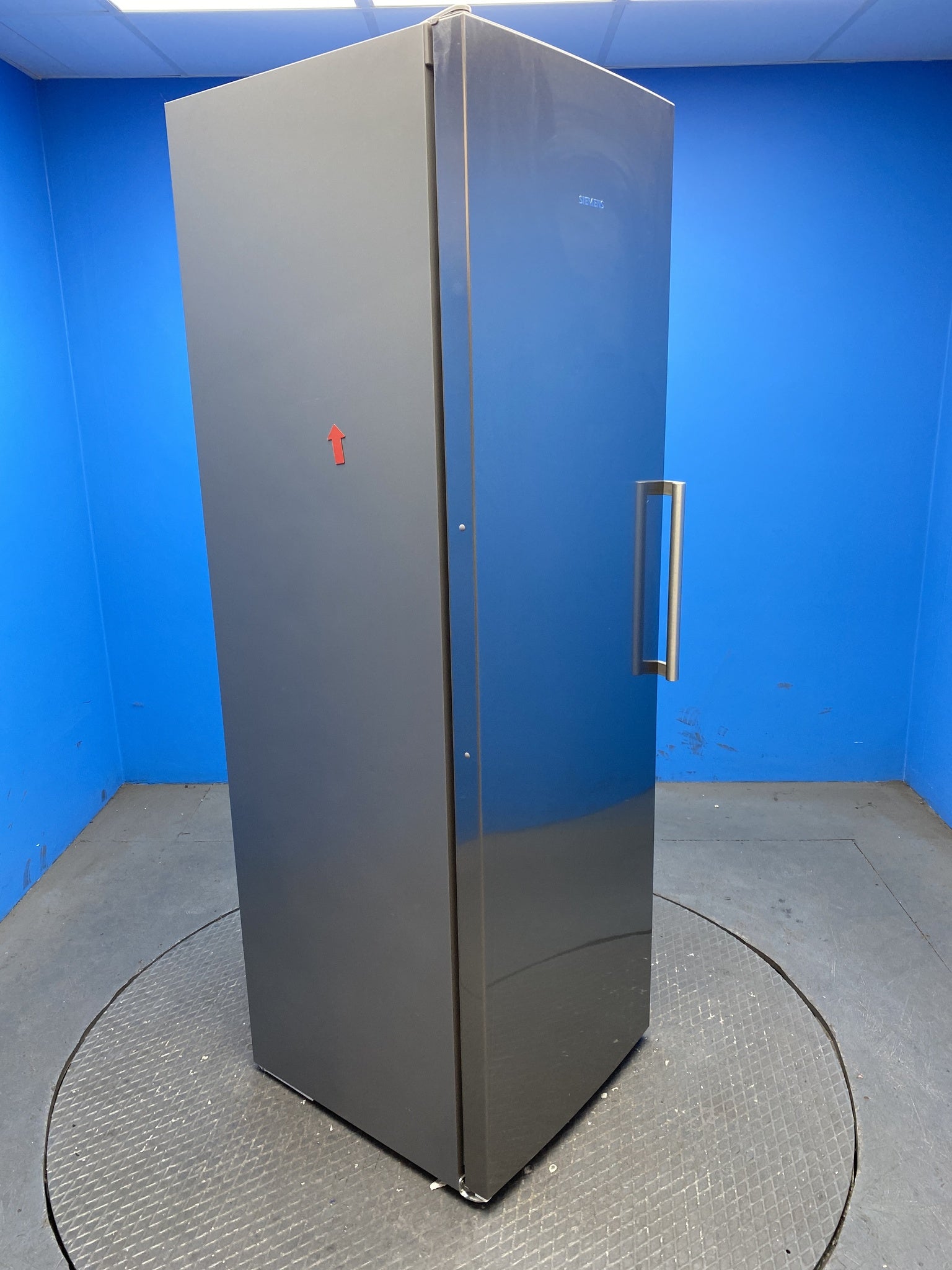 Siemens iQ300 KS36VVIEPG Freestanding 346L Larder Fridge