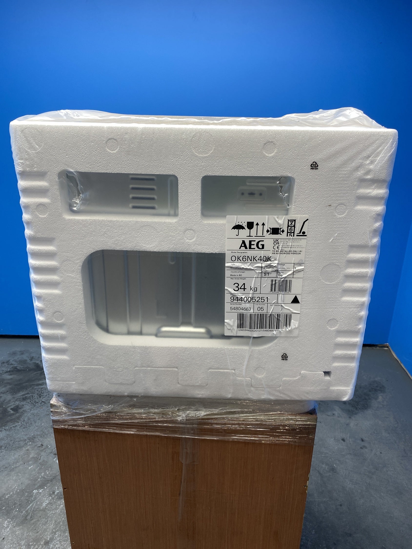 AEG 6000 CombiQuick OK6NK40K Built-in 44 L Microwave Oven