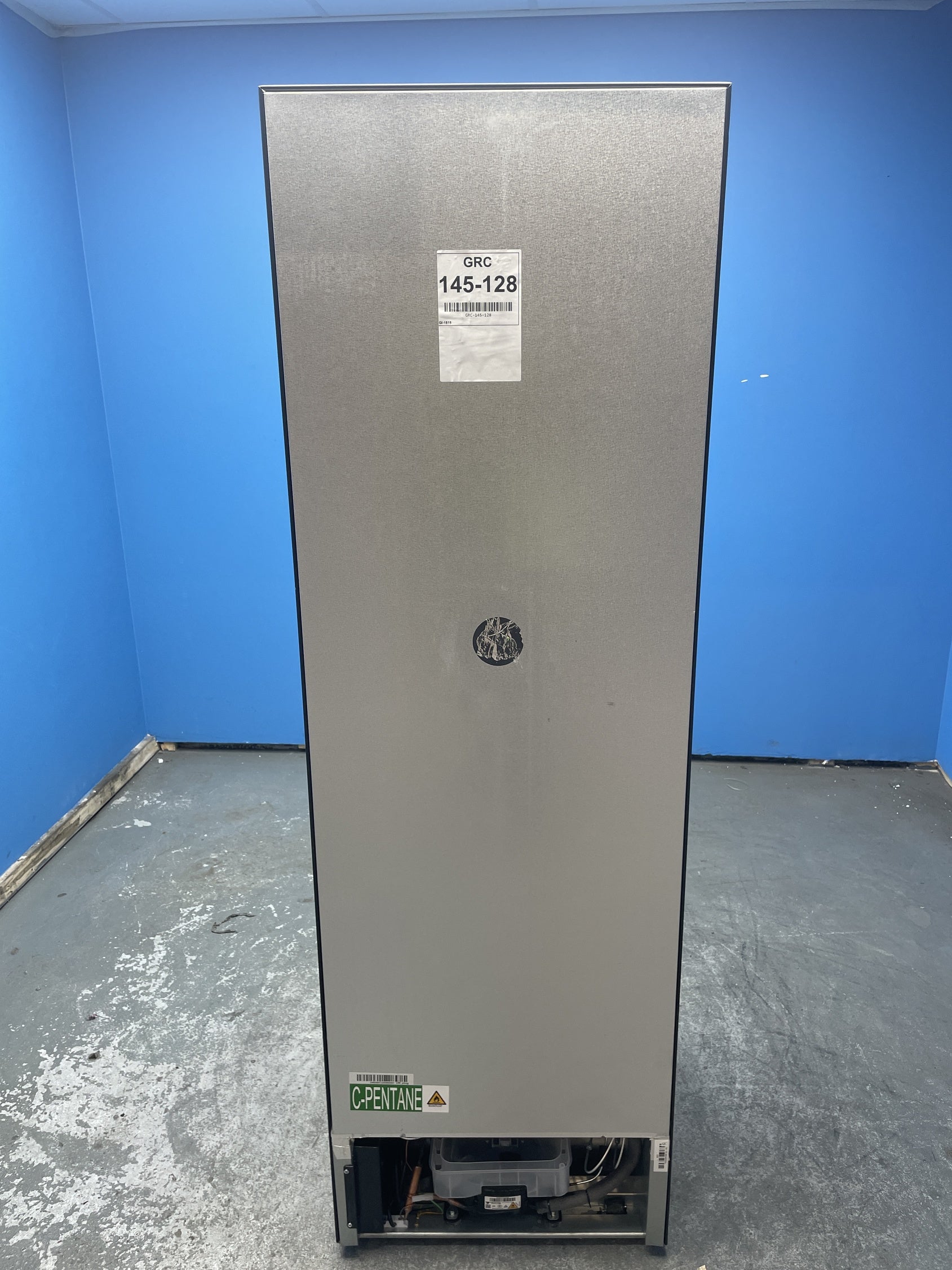 #GRC-145-128 - Candy CCT3L517EWBK 246 Litre Combi Fridge Freezer
