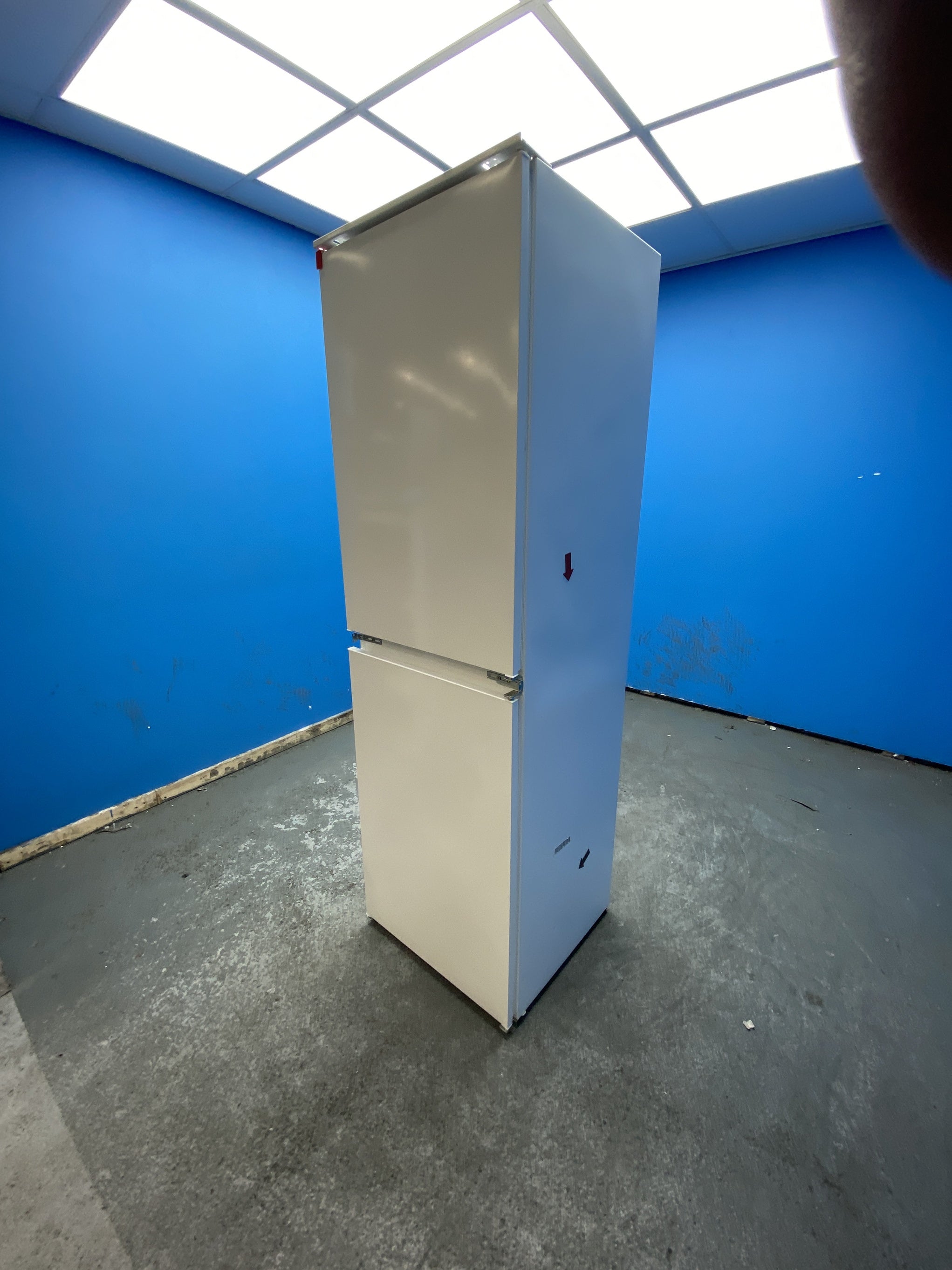 #GRC-155-980 - AEG 500 ColdSense LNS5LE18S5 Integrated 50/50 Low Frost Fridge Freezer