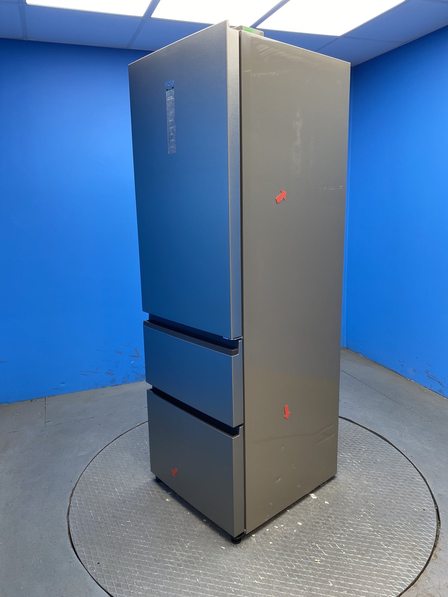 Haier HTW5618ENMG Series 5 360 Litre Combi Fridge Freezer