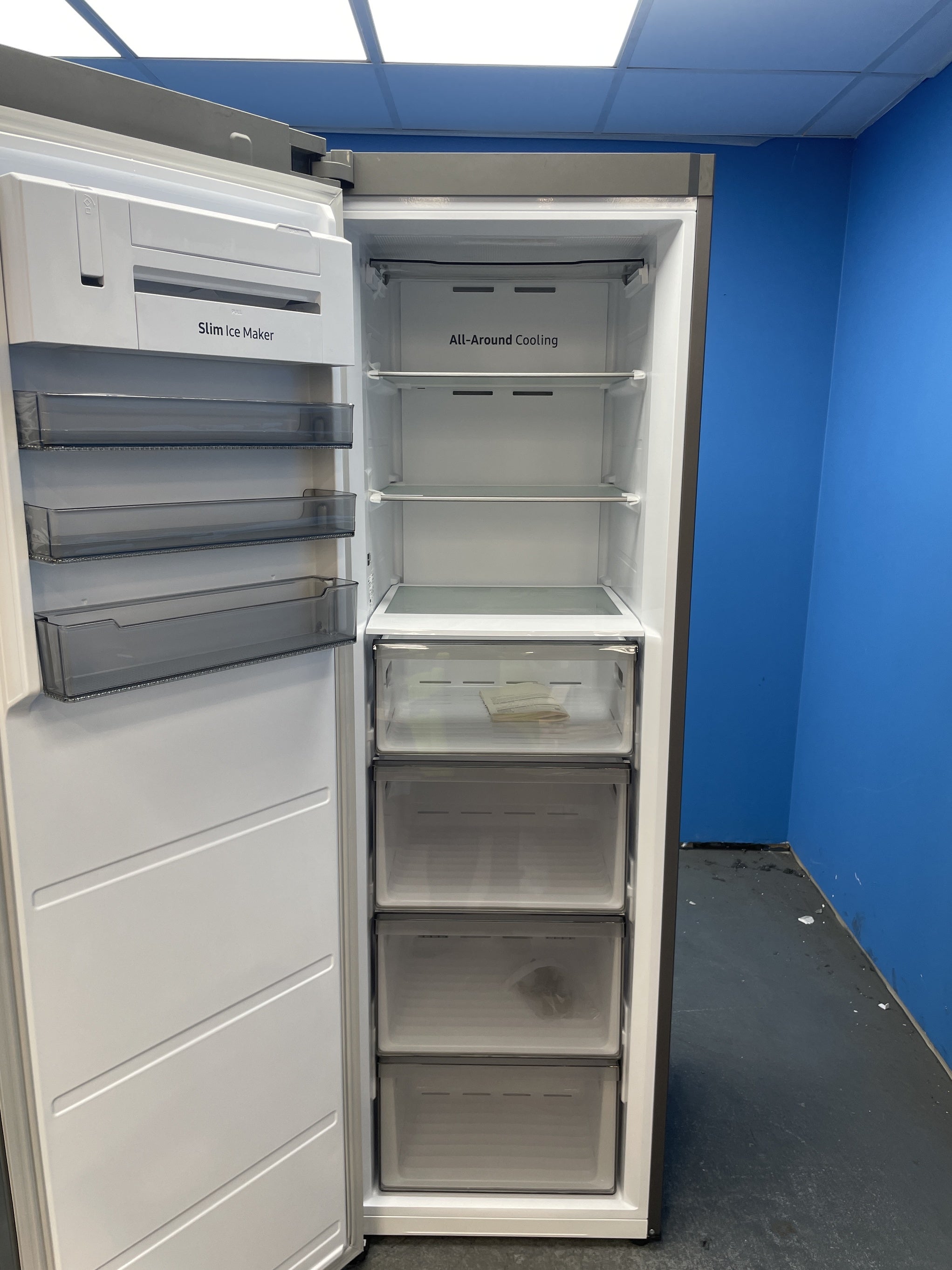 #GRC-157-492 - Samsung RZ32C7BDES9 323L Bespoke SpaceMax Tall Freezer