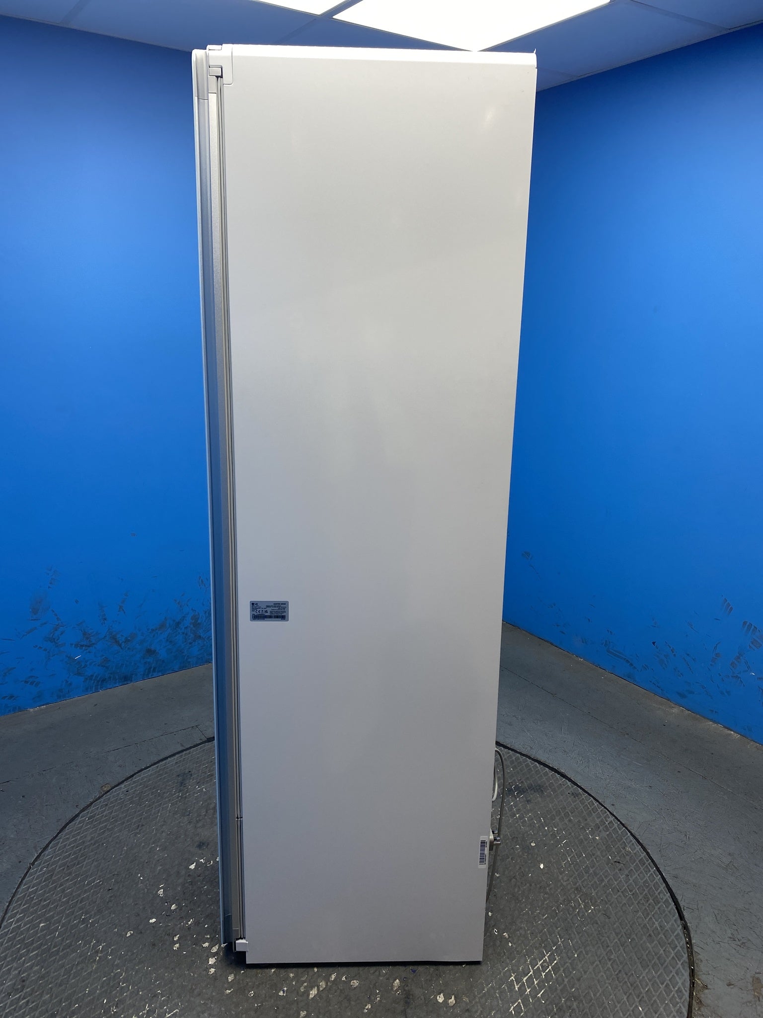 LG Styler S3WF Wi-Fi TrueSteam Clothing Care System