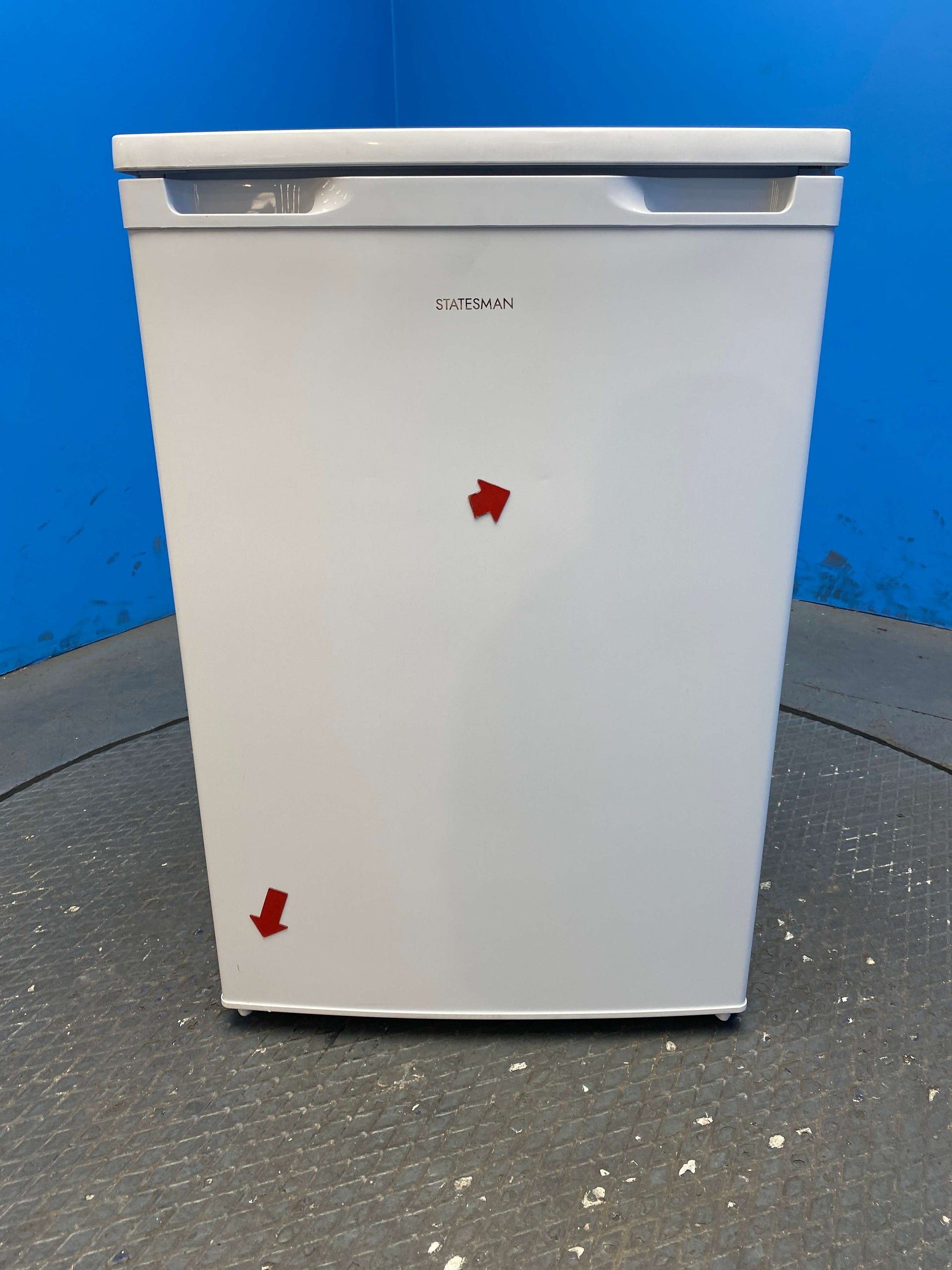 Statesman L255W 113 Litre 55cm Under Counter Fridge