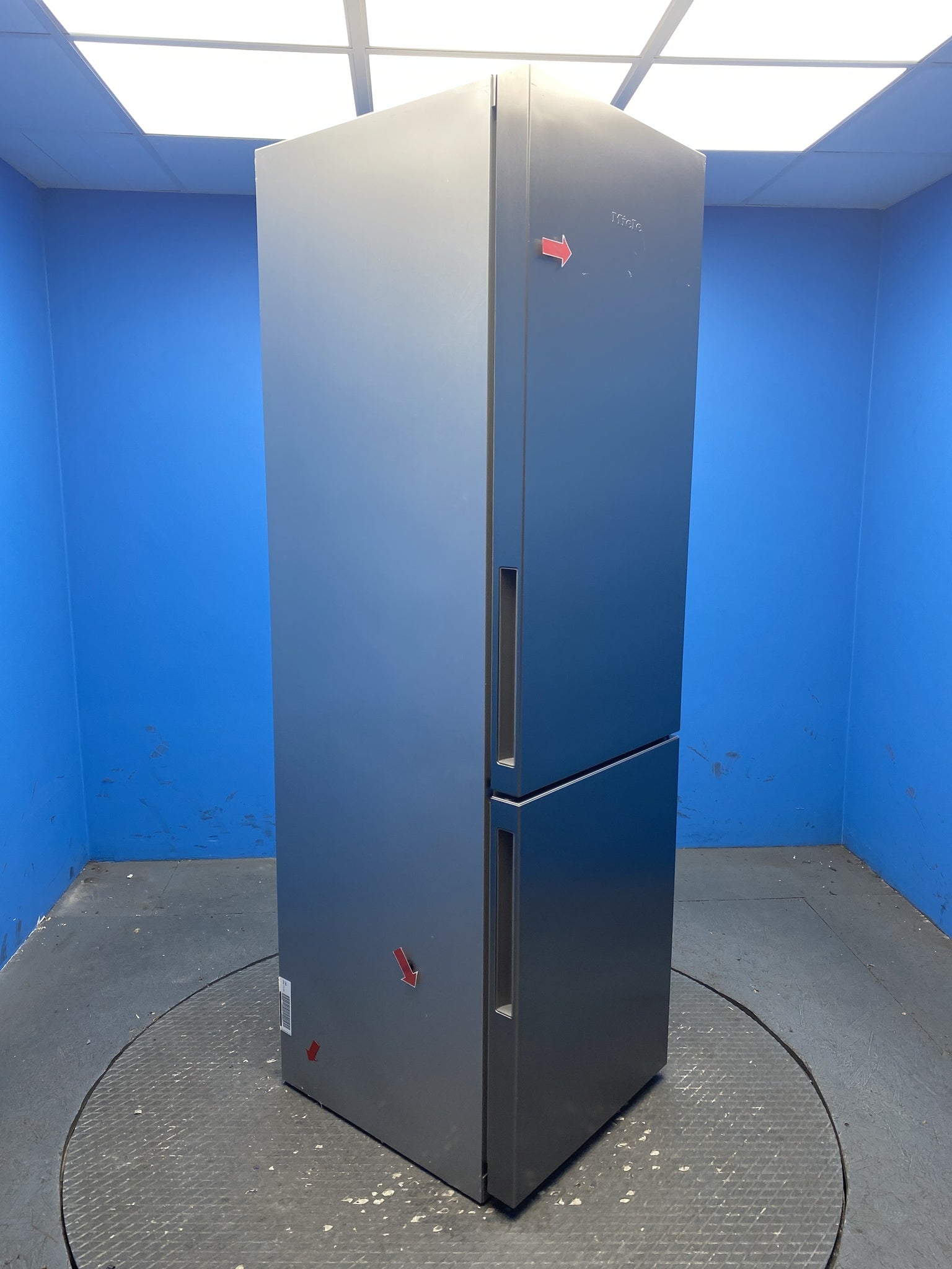 Miele KFN4395DD 371 Litre 60cm Frost Free Fridge Freezer