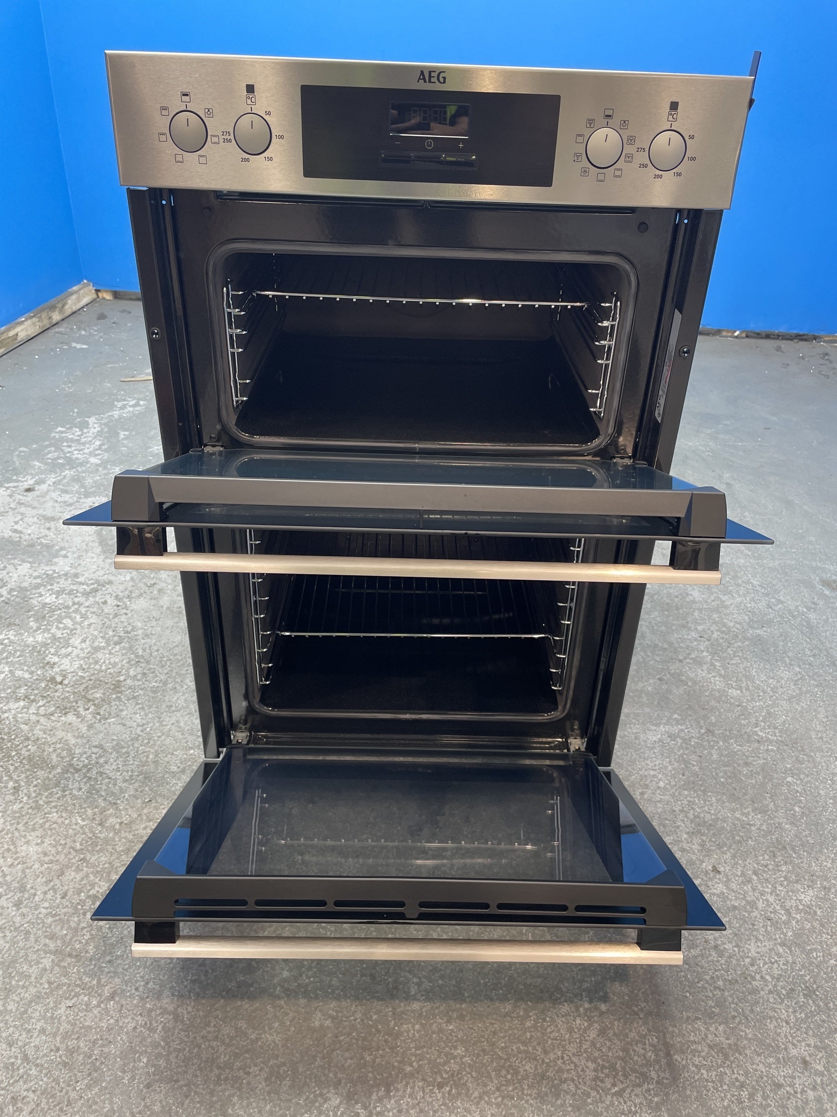 #GRC-158-234 - AEG DCB331010M SurroundCook Built-In Electric Double Oven