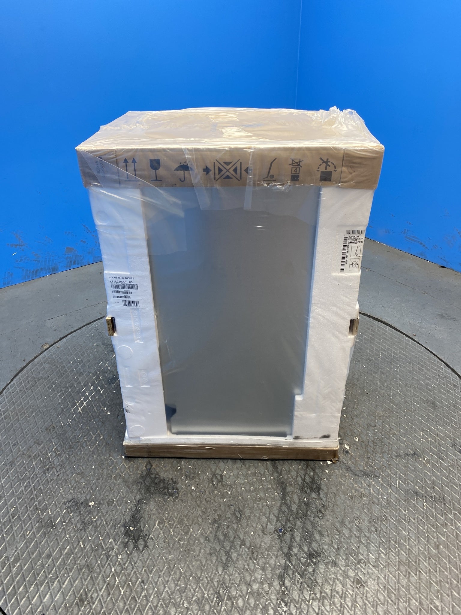 Haier XI1C3TB2FB Integrated 11 Place Setting Slimline Dishwasher