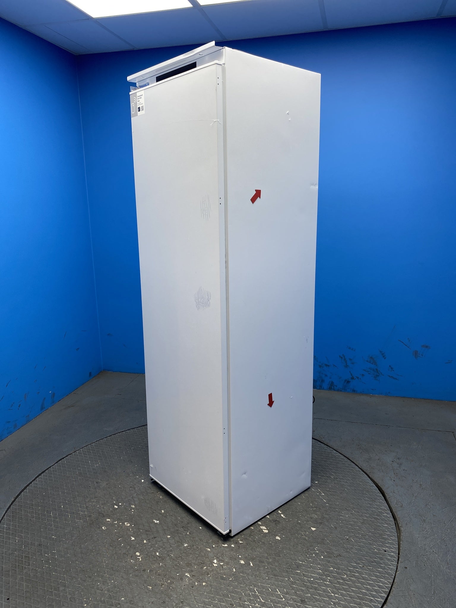 Haier HAUN518EWK 200L Integrated Total No Frost Freezer