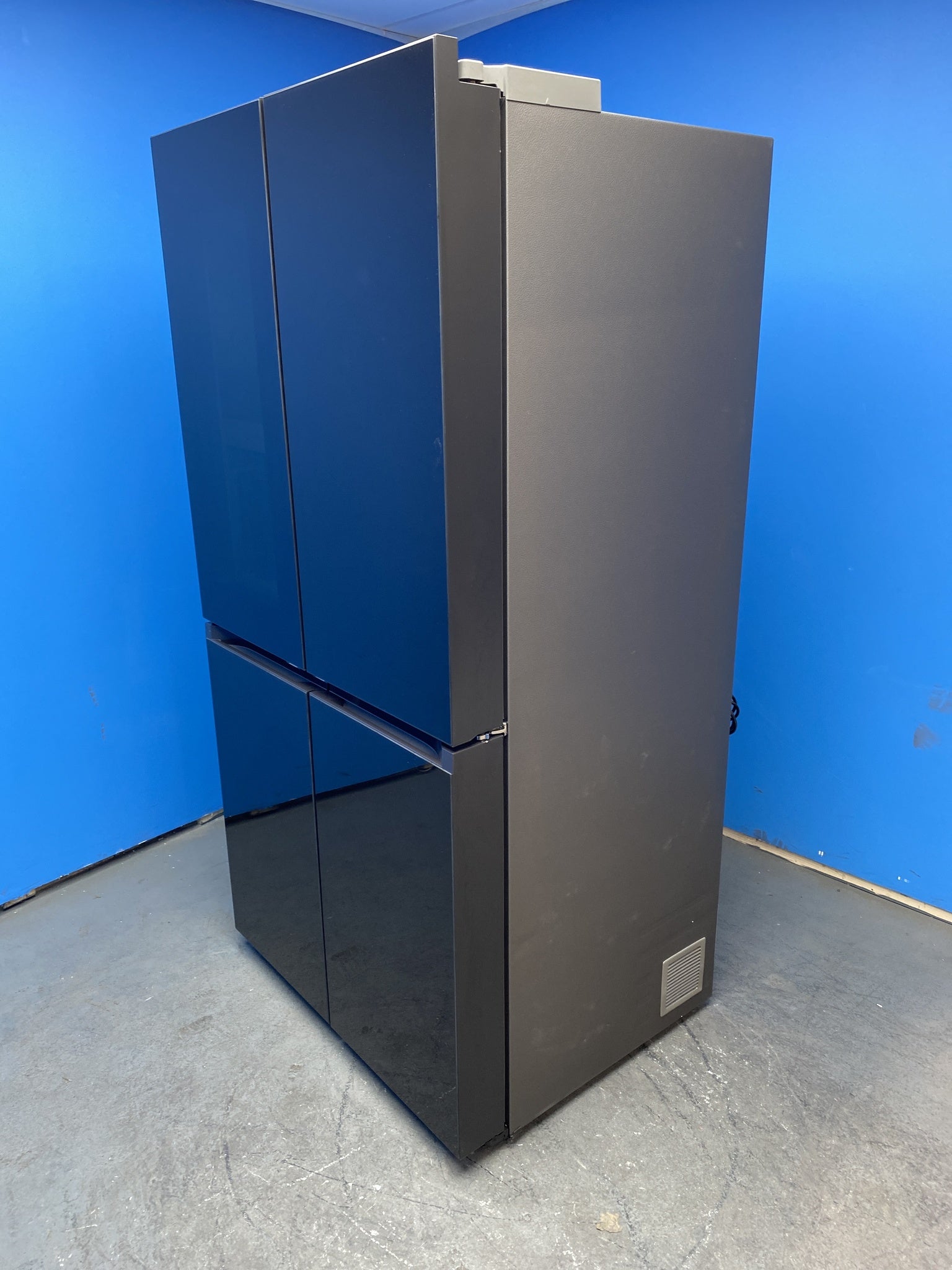 Samsung Bespoke RF65DB970E22 See-Thru Door American Fridge Freezer