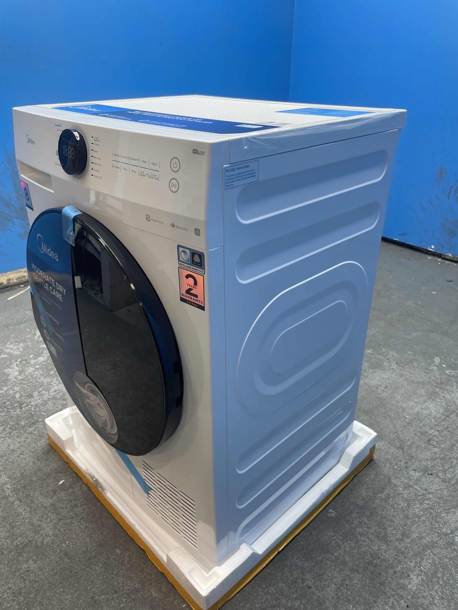 #GRC-158-924 - Midea MD200H80WB/W-UK 8kg Smart Sensor Heat Pump Tumble Dryer