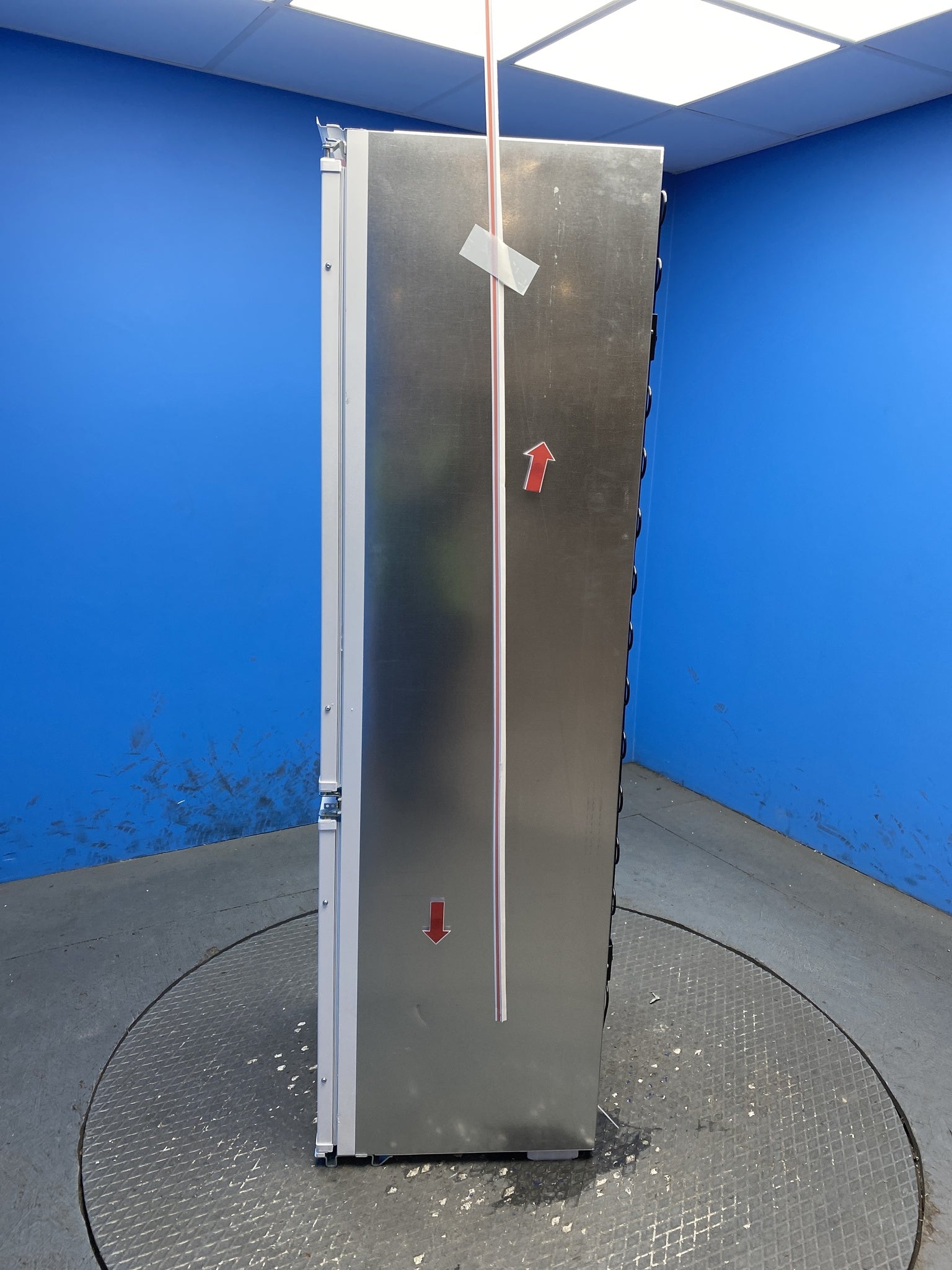 AEG 8000 Series TSC8M181CS 248 Litre No frost Fridge Freezer