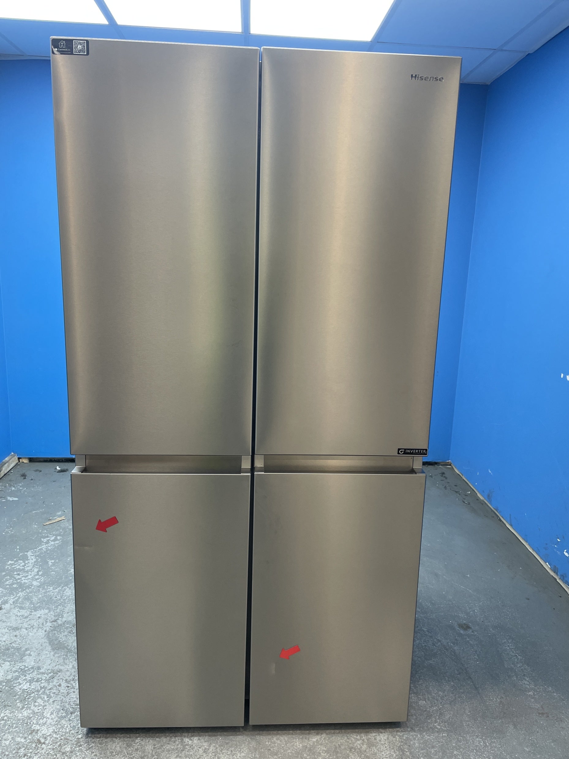 #GRC-157-801 - Hisense PureFlat RQ758N4SASE 609L American Style Fridge Freezer