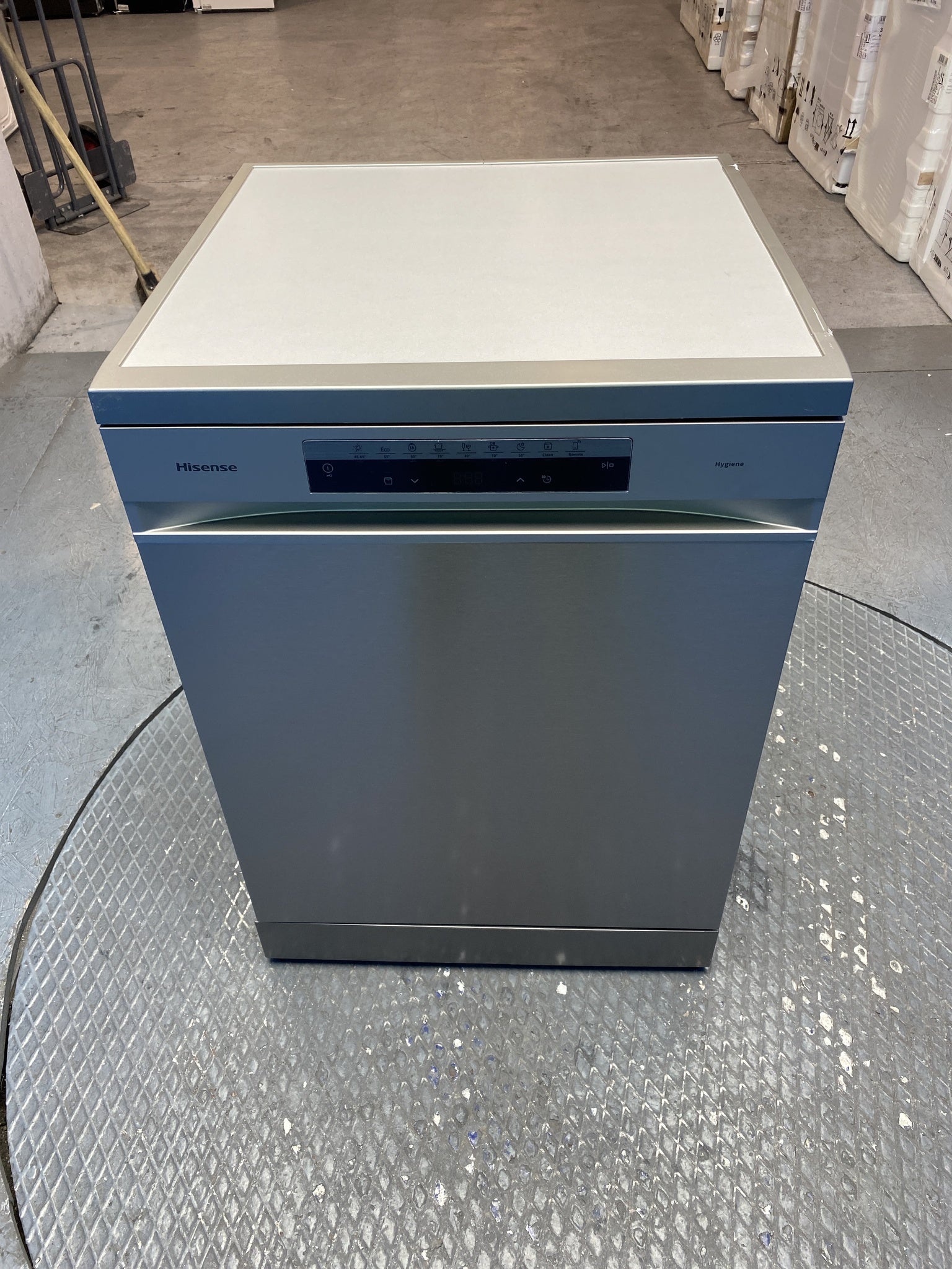 Hisense HS693C60XADUK 16 Place Wi-Fi Ready Dishwasher