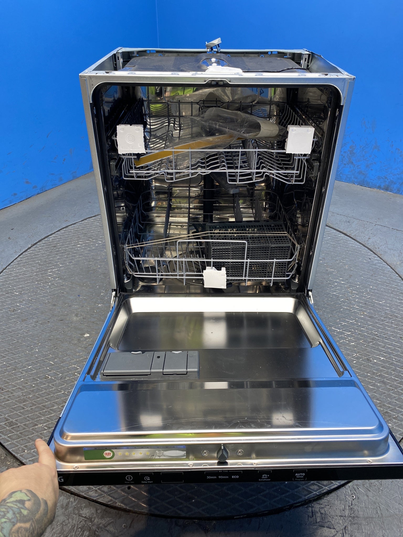 AEG 3000 AirDry FSB42607Z 13 Place Integrated Dishwasher