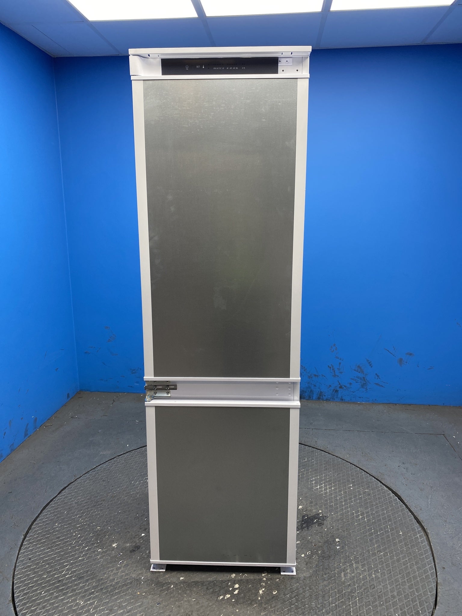 Hoover HOBL3518EK Integrated 263 Litre Combi Fridge Freezer