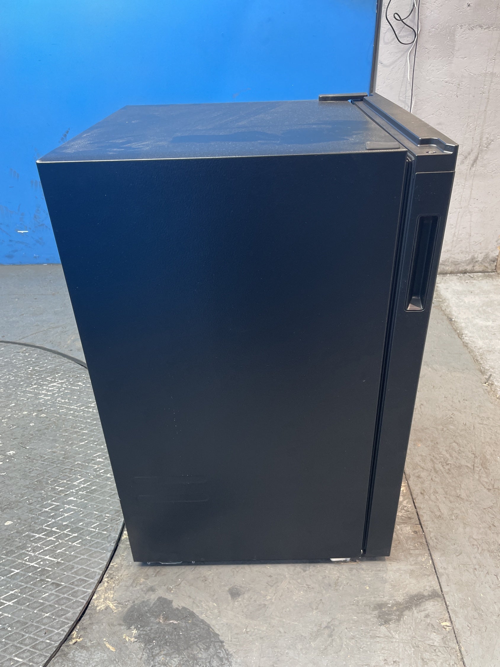 #GRC-156-085 - Hoover HONLQ2S58EBK H-FRIDGE 300 Mini Undercounter Fridge