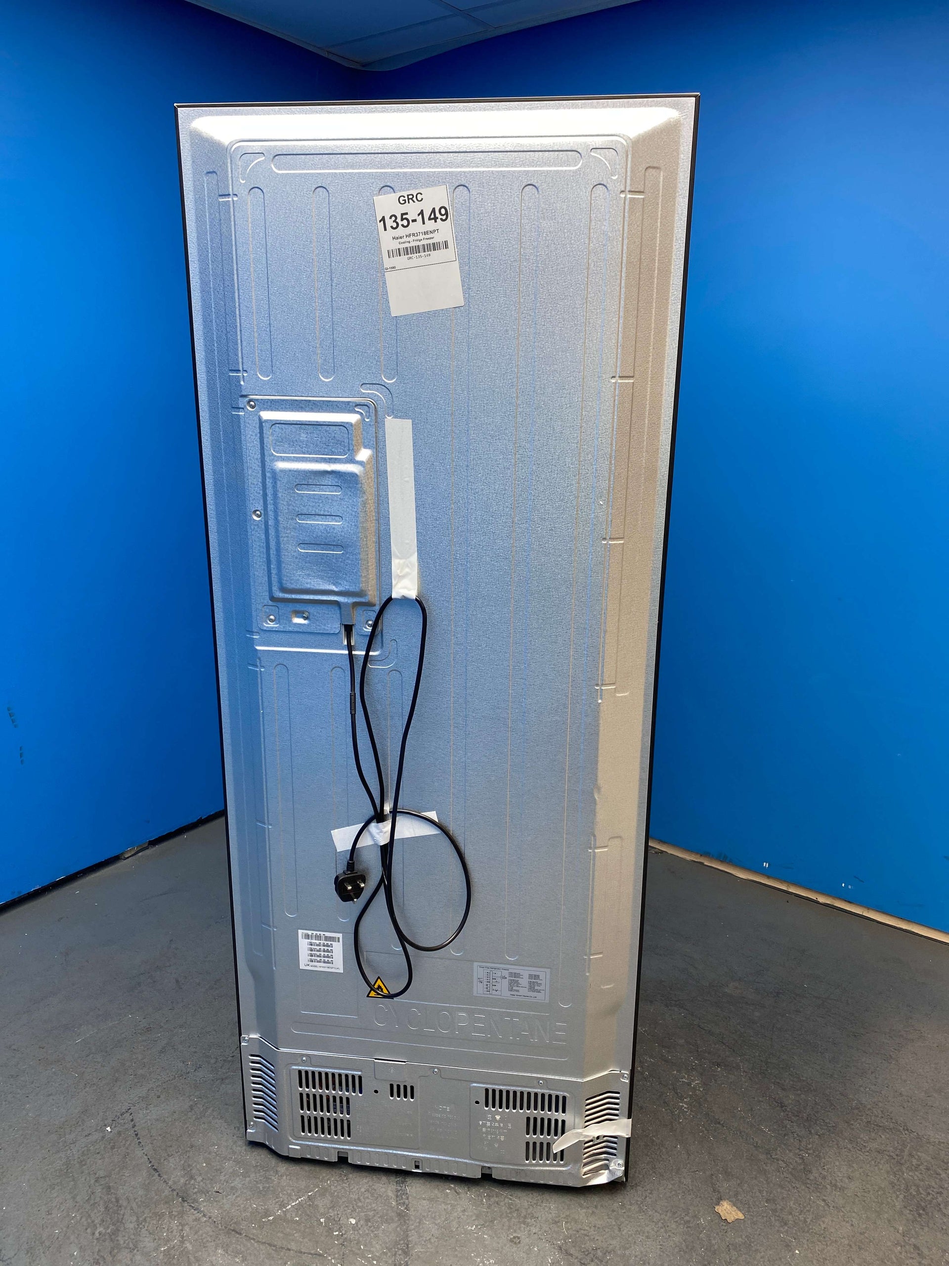 Haier FD 70 Series 3 HFR3718ENPT No Frost Fridge Freezer