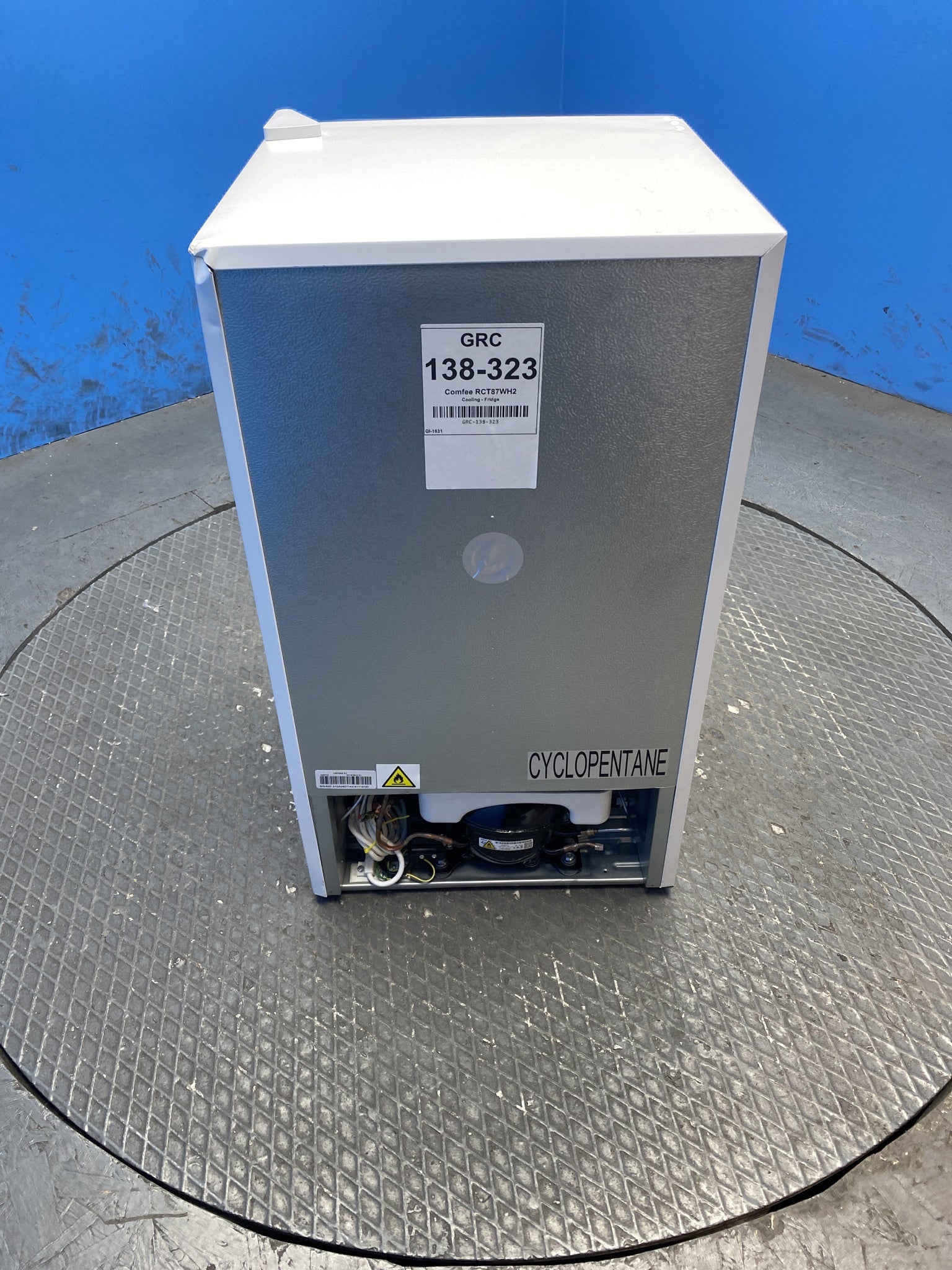 COMFEE’ RCT87WH2(E) 87L Under Counter Fridge Freezer