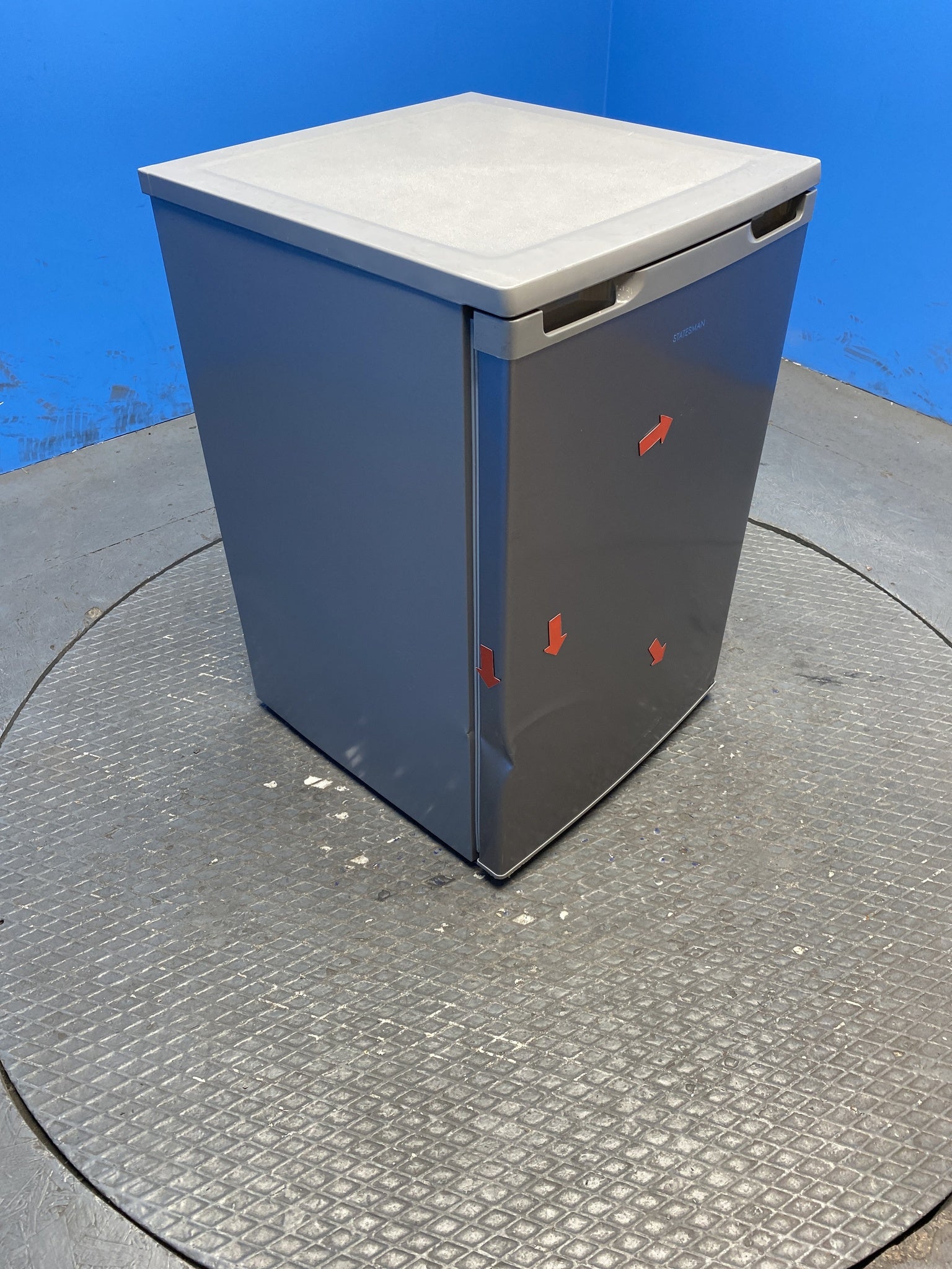 Statesman R155S 55cm Under Counter Fridge
