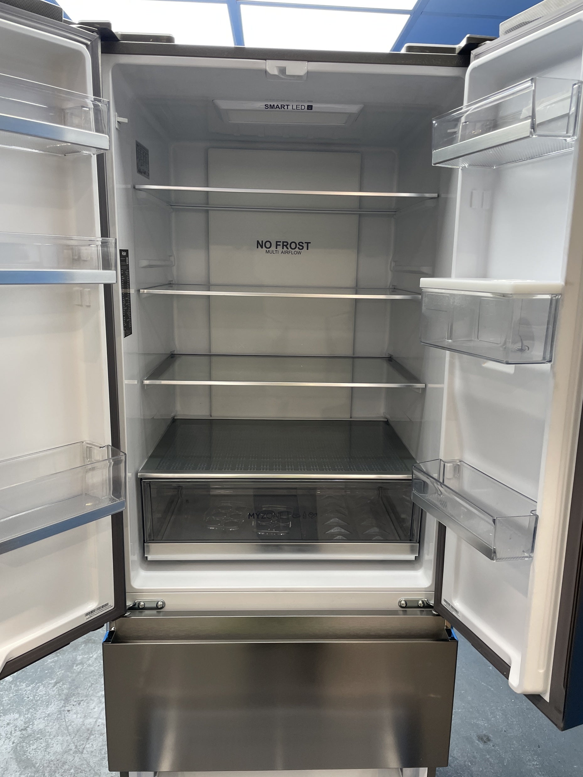 #GRC-157-085 - Haier Series 5 HFR5719ENMG 70cm French Door Fridge Freezer