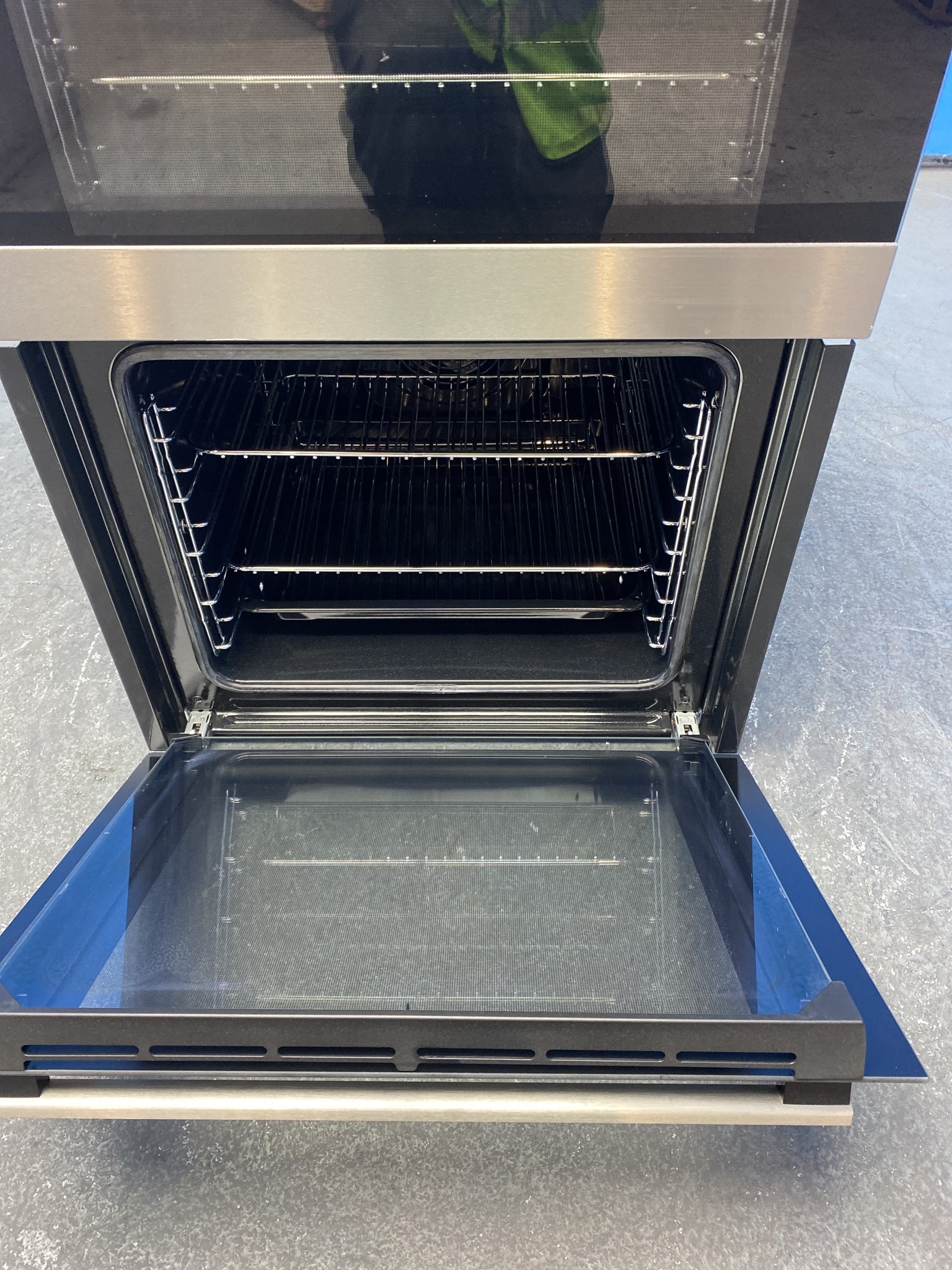 AEG Built In Double Oven with SurroundCook 66L 42L