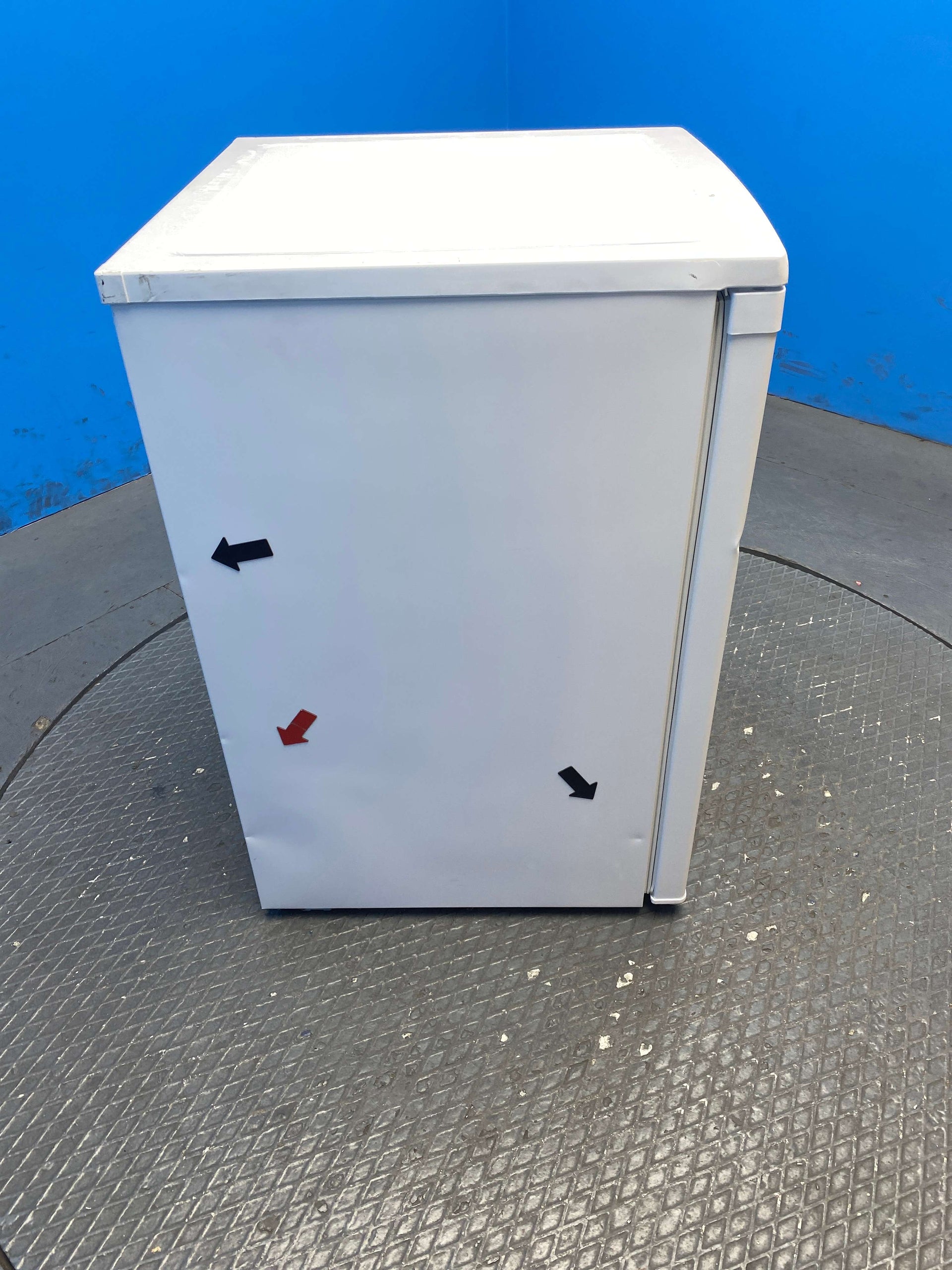 Statesman L255W 113 Litre 55cm Under Counter Fridge