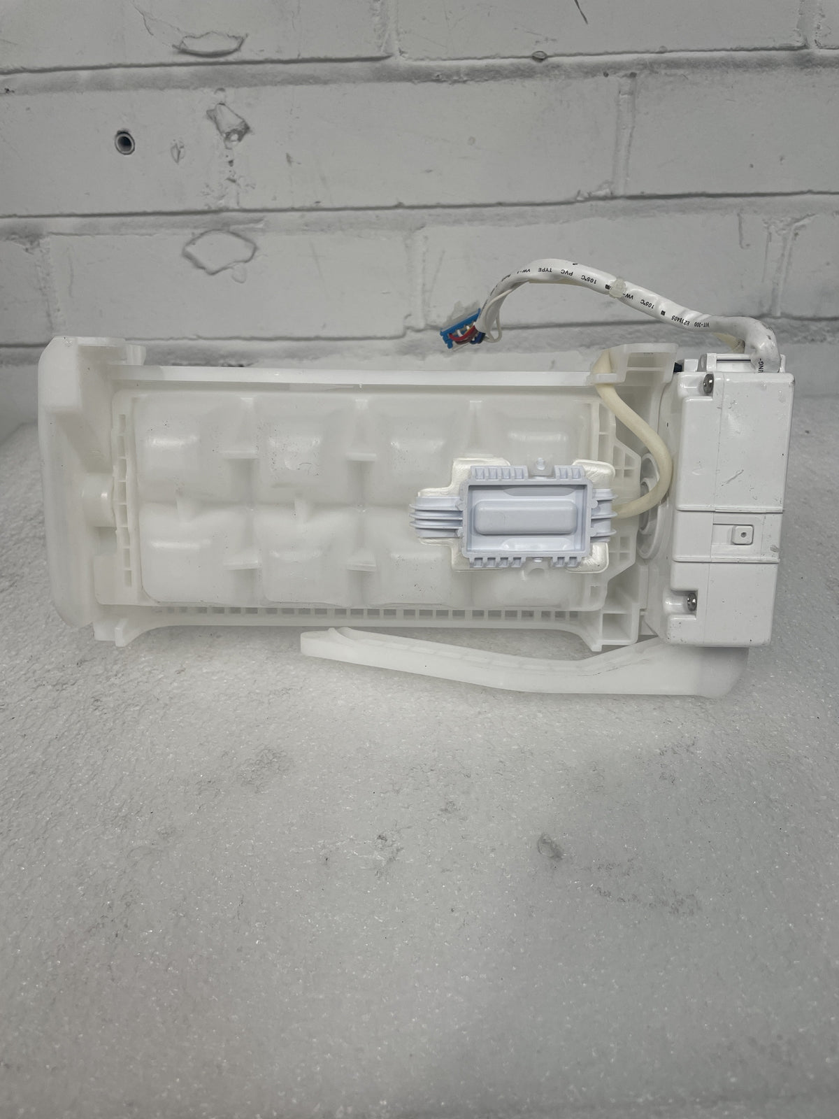 #GRC-157-551 - Samsung RS90F66BEFEU American Fridge Freezer Ice Maker