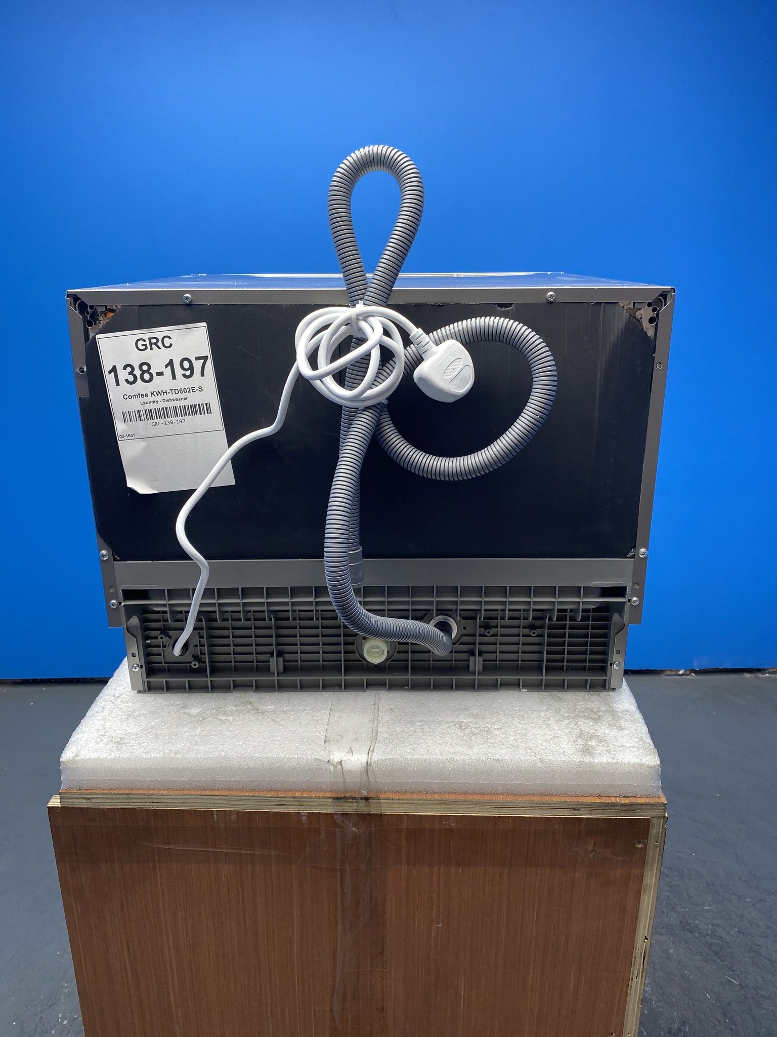 COMFEE' KWH-TD602E-S 6 Place Setting Countertop Dishwasher