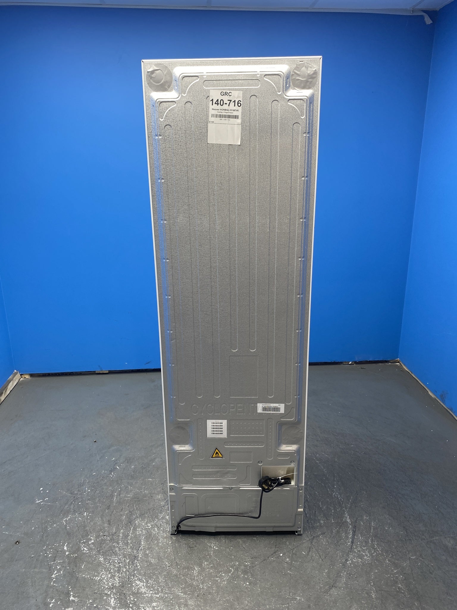 Hoover HONBQL3518EVK Integrated 268 Litre Low Frost Fridge Freezer