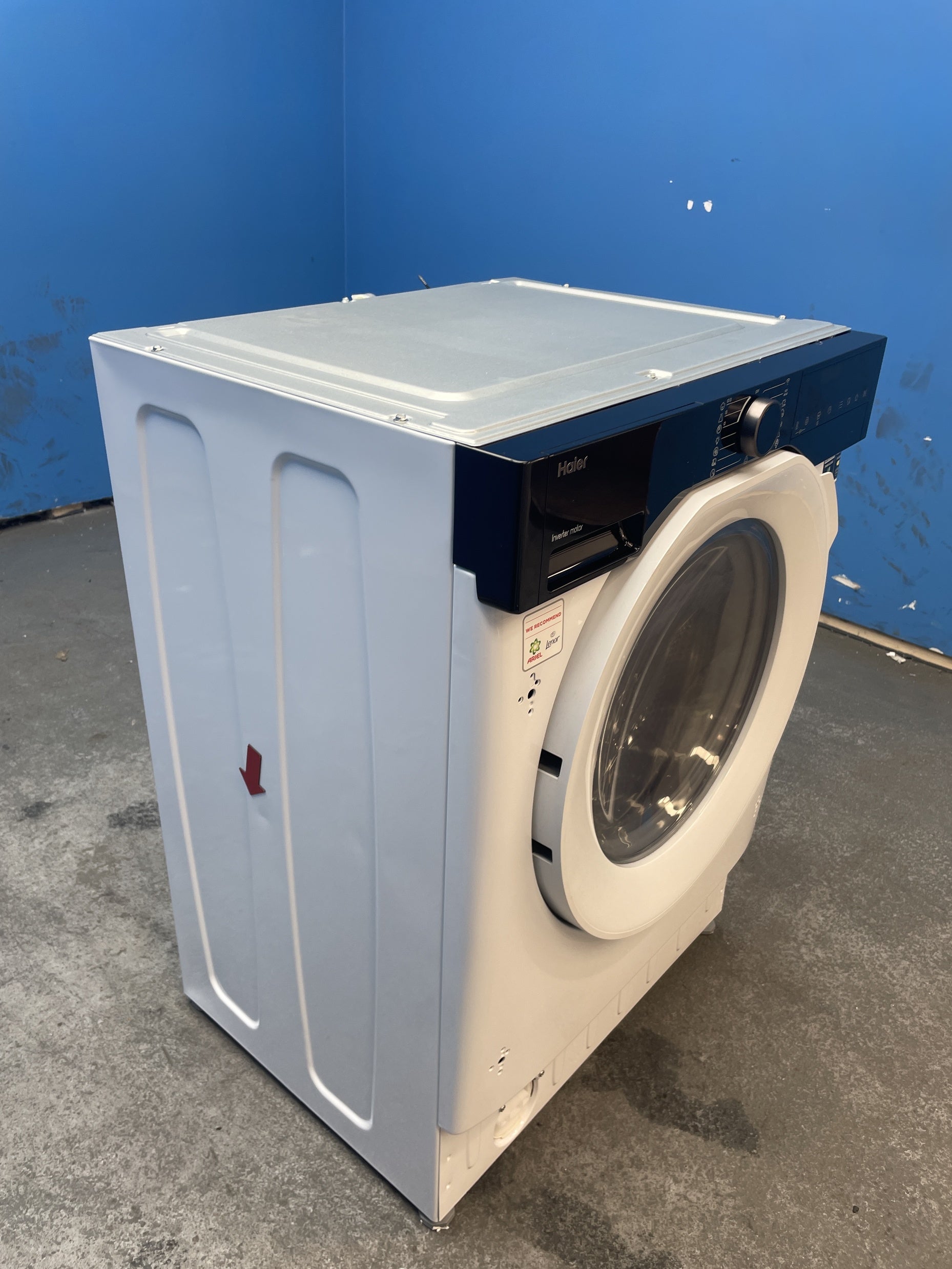 #GRC-158-654 - Haier Series 6 BHA6S696M6D9-80 Built-in 9/6kg 1600rpm Washer Dryer
