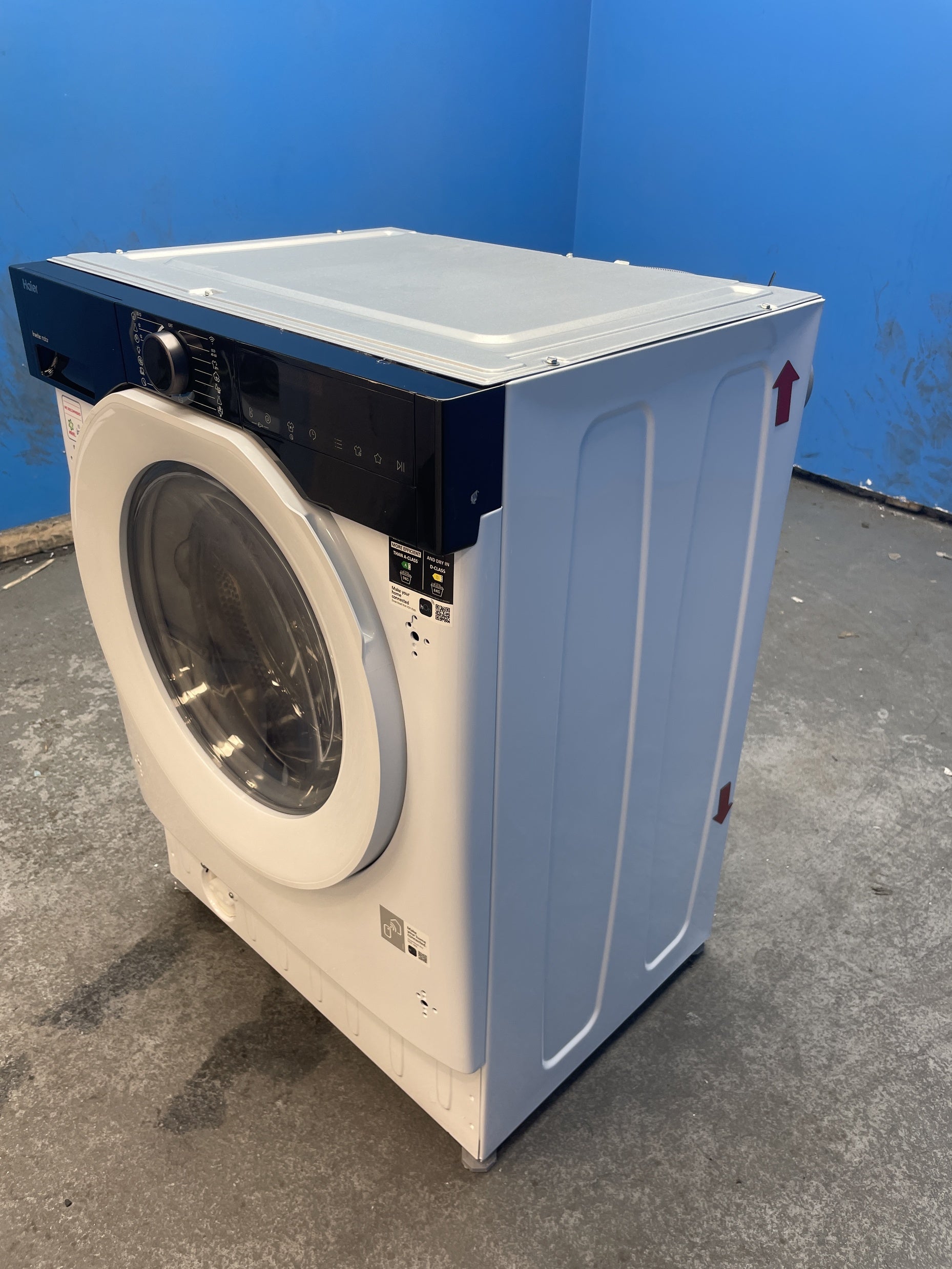 #GRC-158-654 - Haier Series 6 BHA6S696M6D9-80 Built-in 9/6kg 1600rpm Washer Dryer