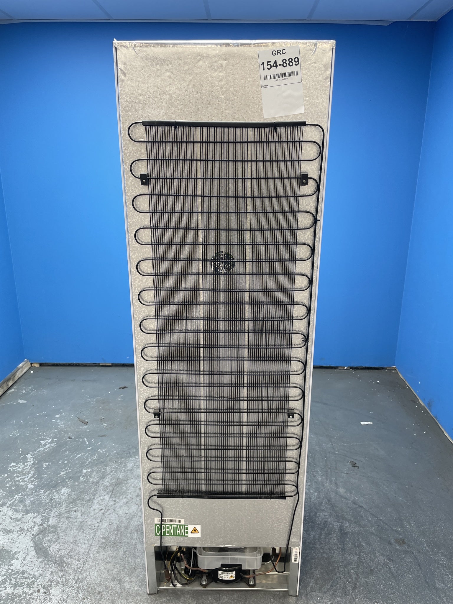 #GRC-154-889 - Candy CB50S518FK Integrated 50/50 Fridge Freezer