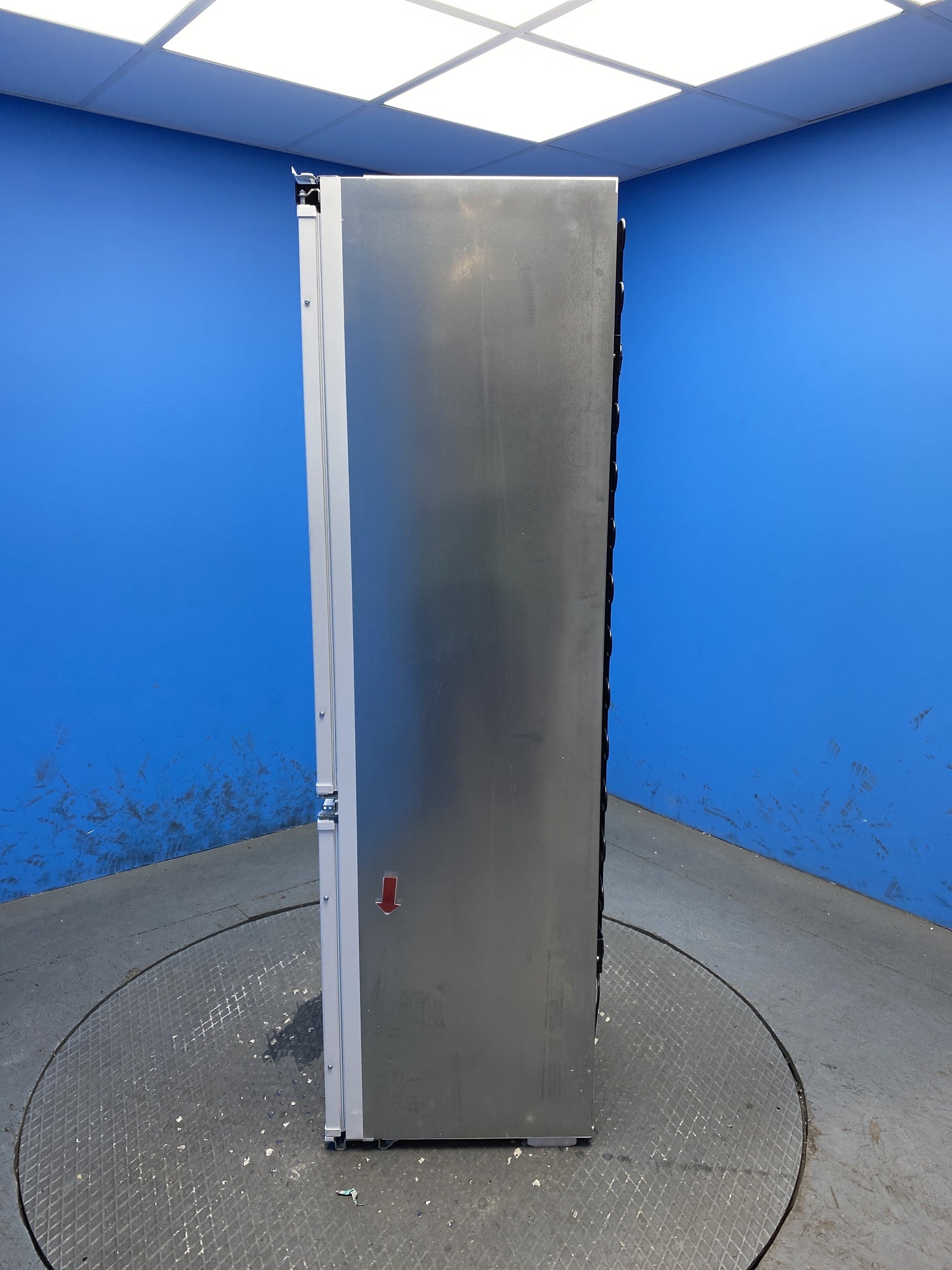 AEG 8000 Series TSC8M181CS 248 Litre No frost Fridge Freezer